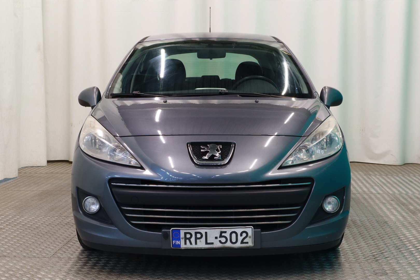PEUGEOT 207 2010