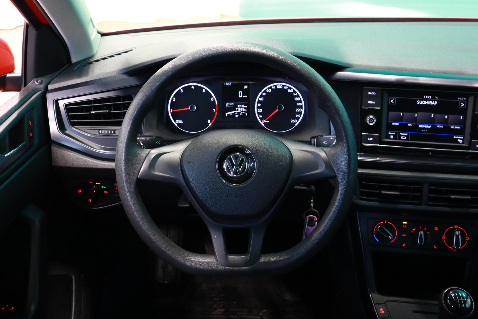 VOLKSWAGEN Polo 2018