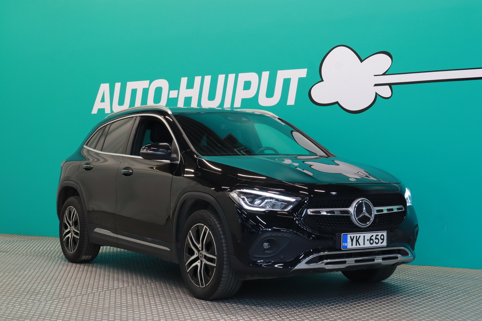MERCEDES-BENZ GLA 2020