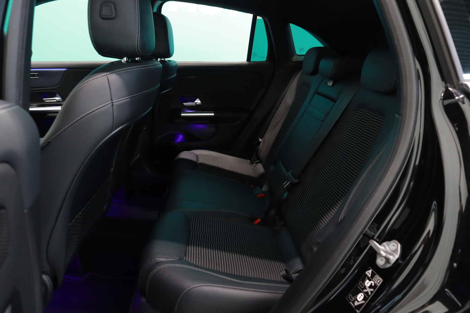 MERCEDES-BENZ GLA 2020