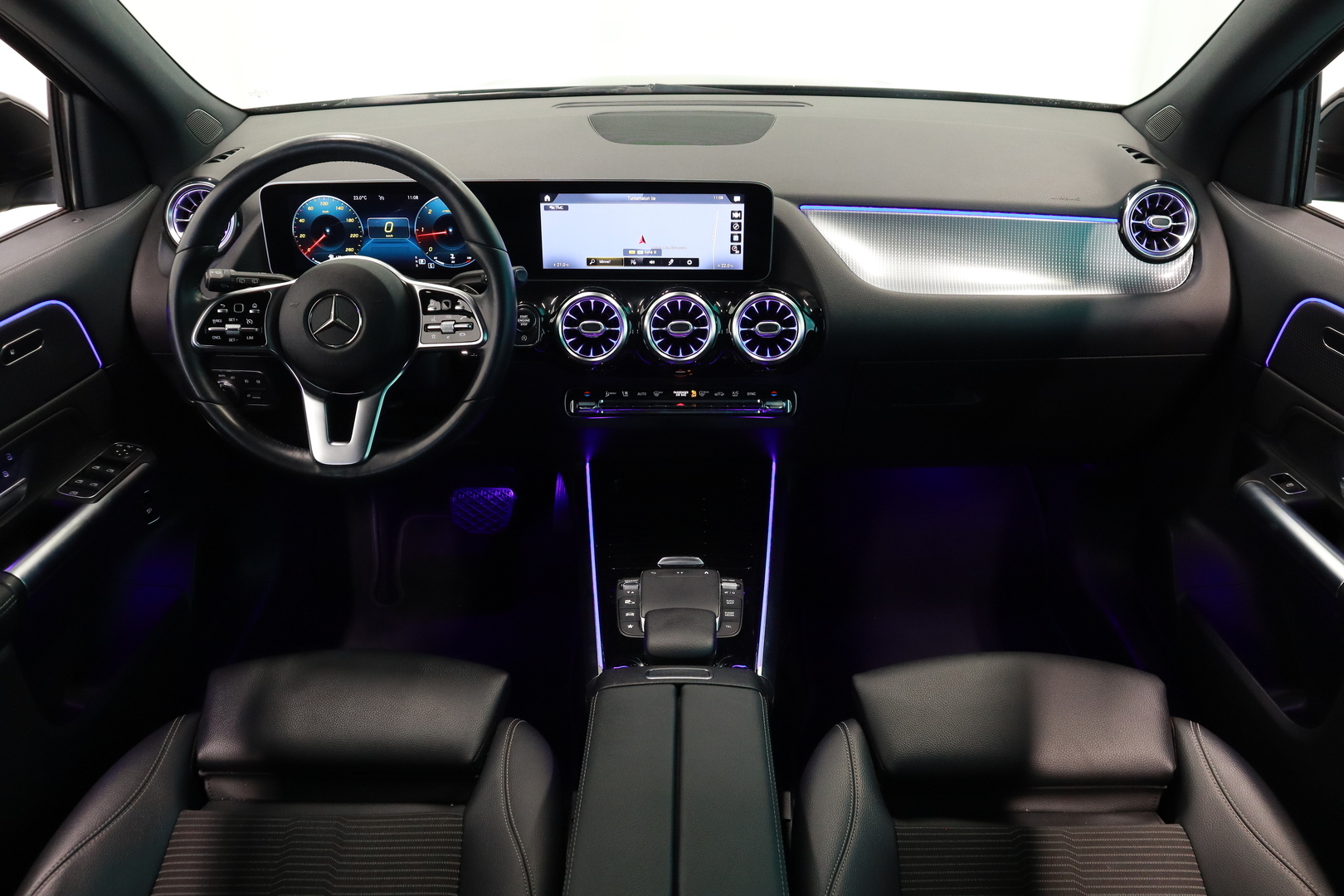 MERCEDES-BENZ GLA 2020
