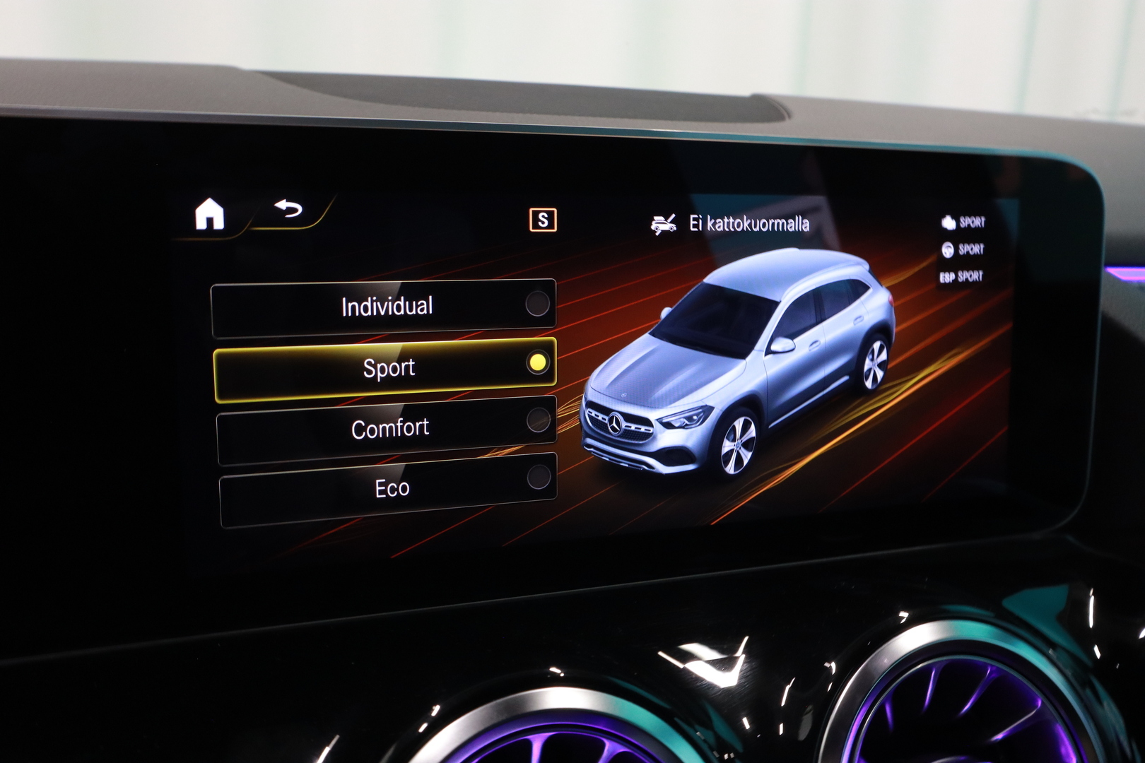 MERCEDES-BENZ GLA 2020