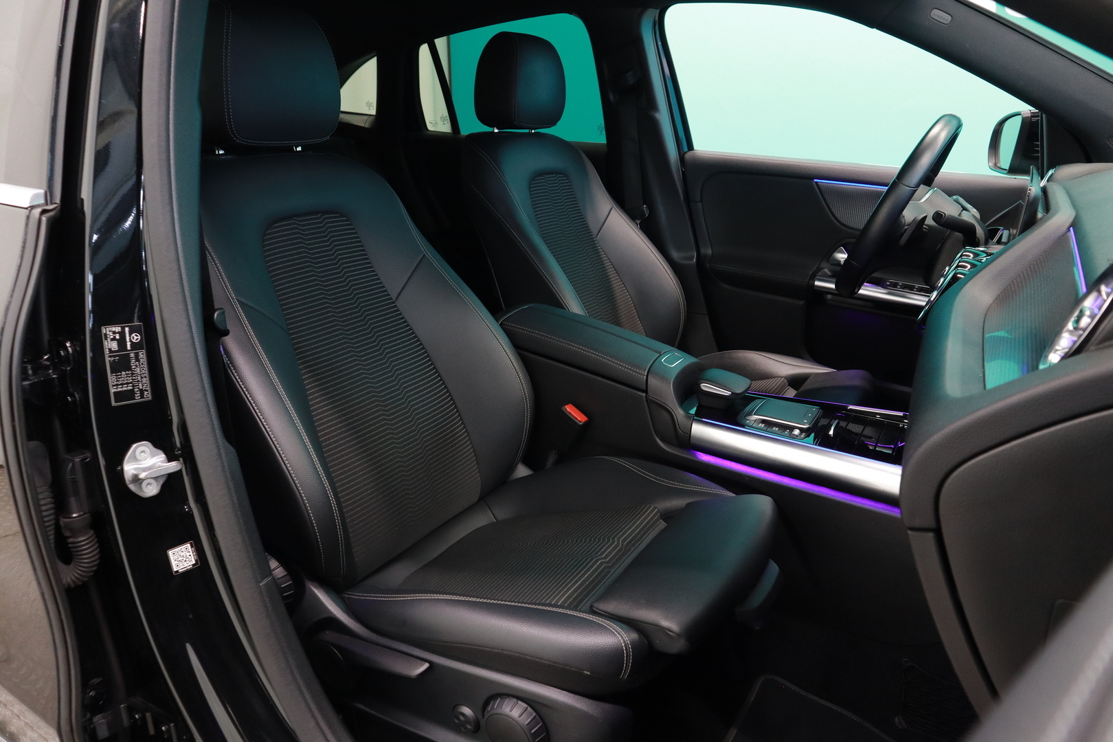 MERCEDES-BENZ GLA 2020