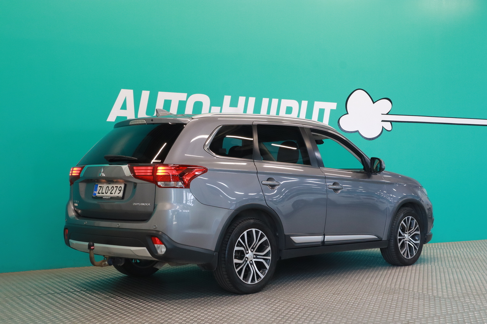 MITSUBISHI Outlander 2017
