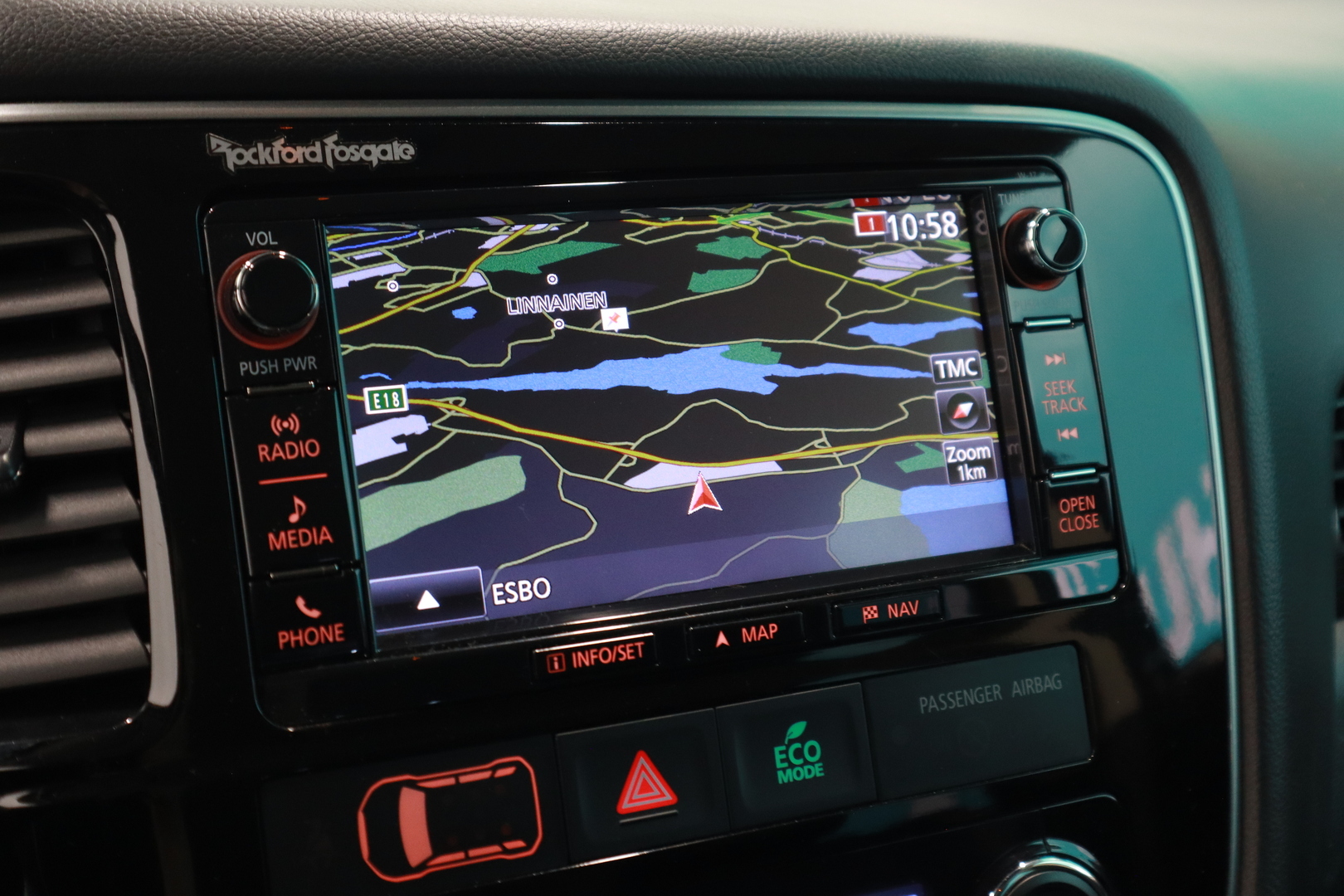 MITSUBISHI Outlander 2017