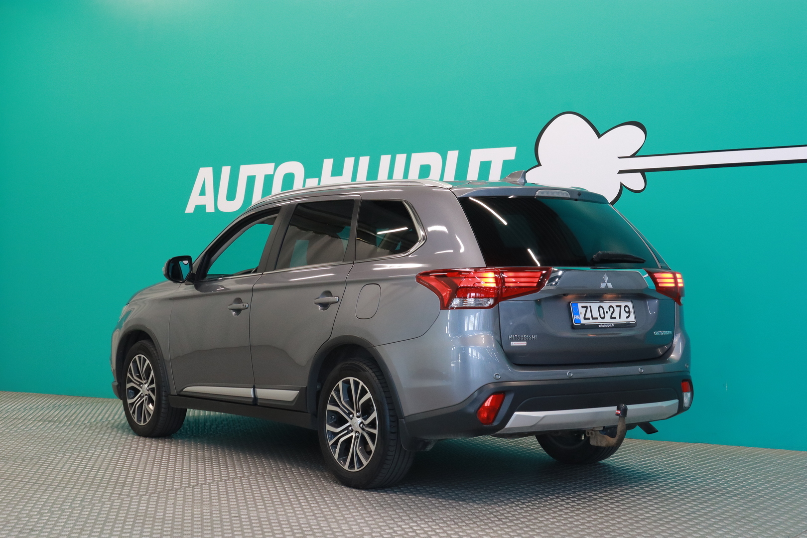 MITSUBISHI Outlander 2017