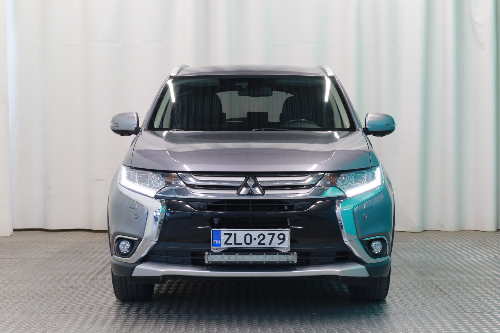 MITSUBISHI Outlander 2017