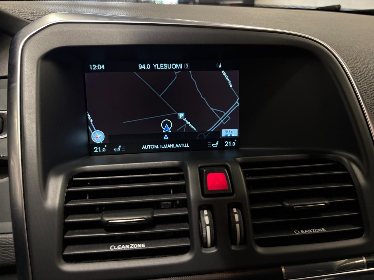 VOLVO XC60 14