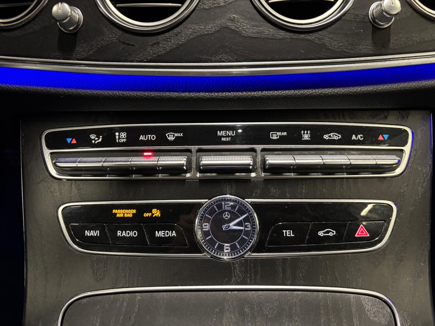 MERCEDES-BENZ E 10