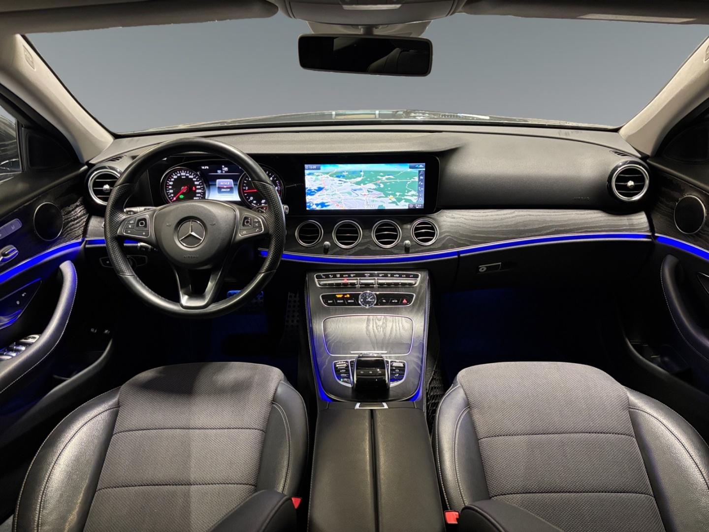 MERCEDES-BENZ E 5