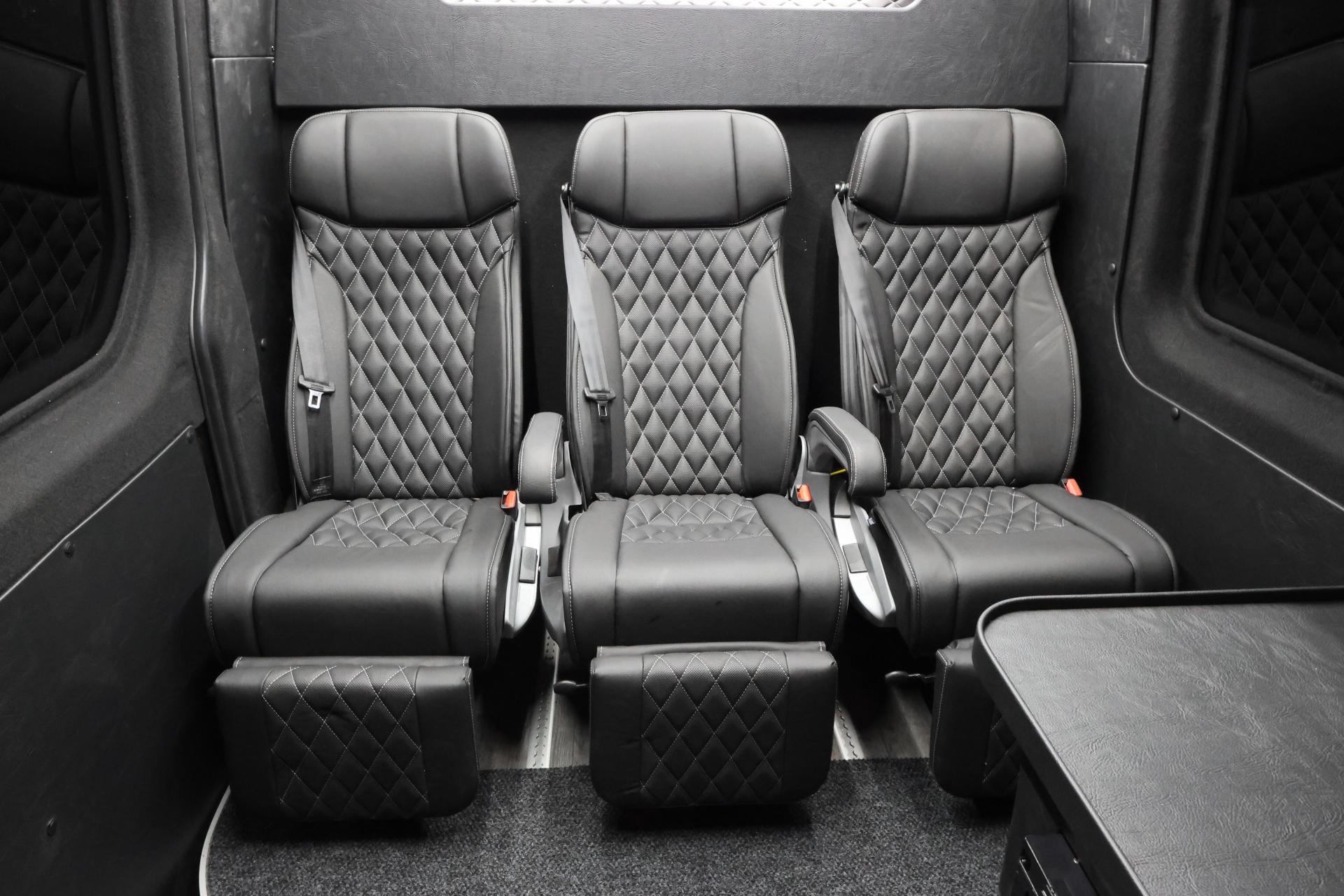 MERCEDES-BENZ Sprinter 12
