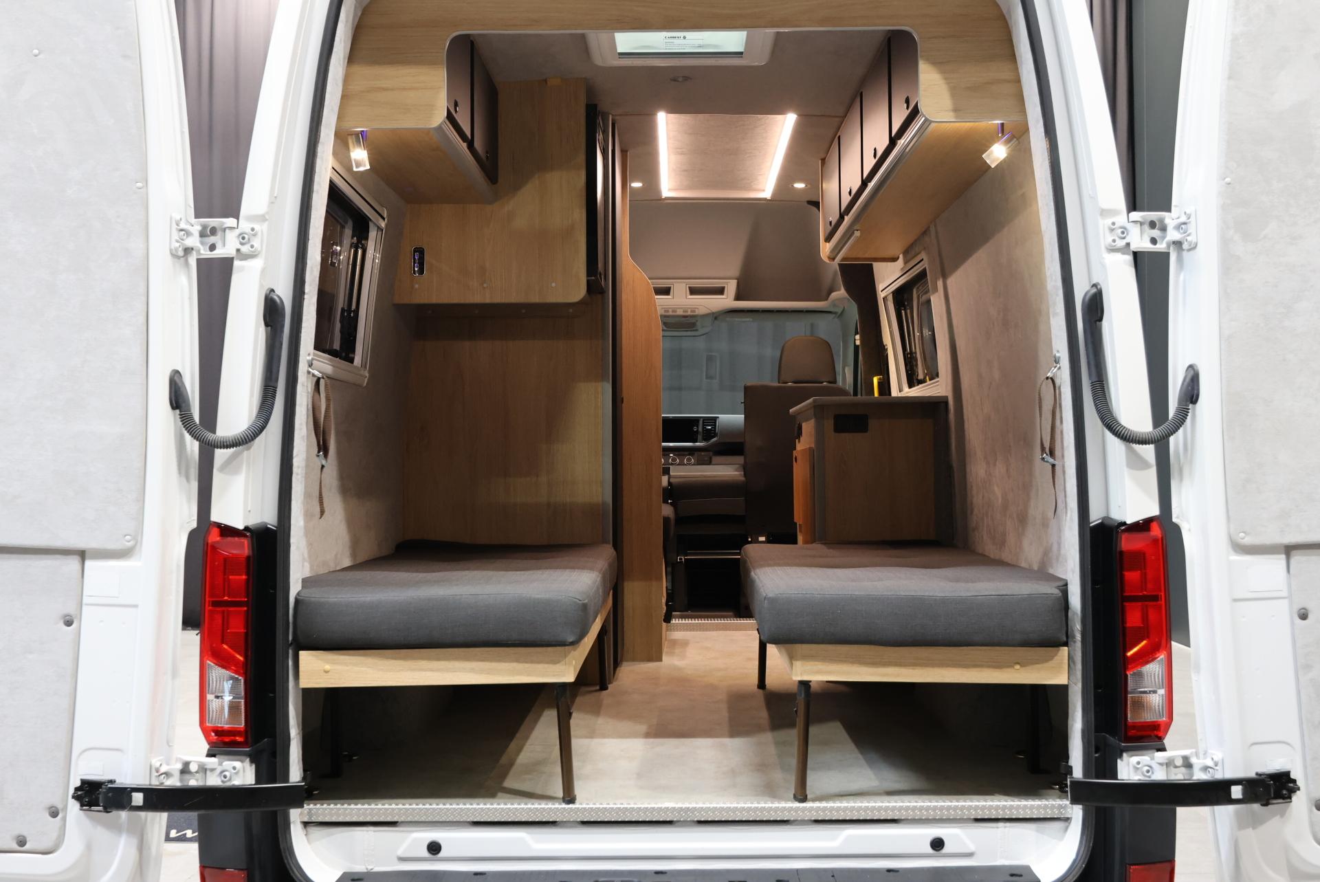 VOLKSWAGEN Crafter 13