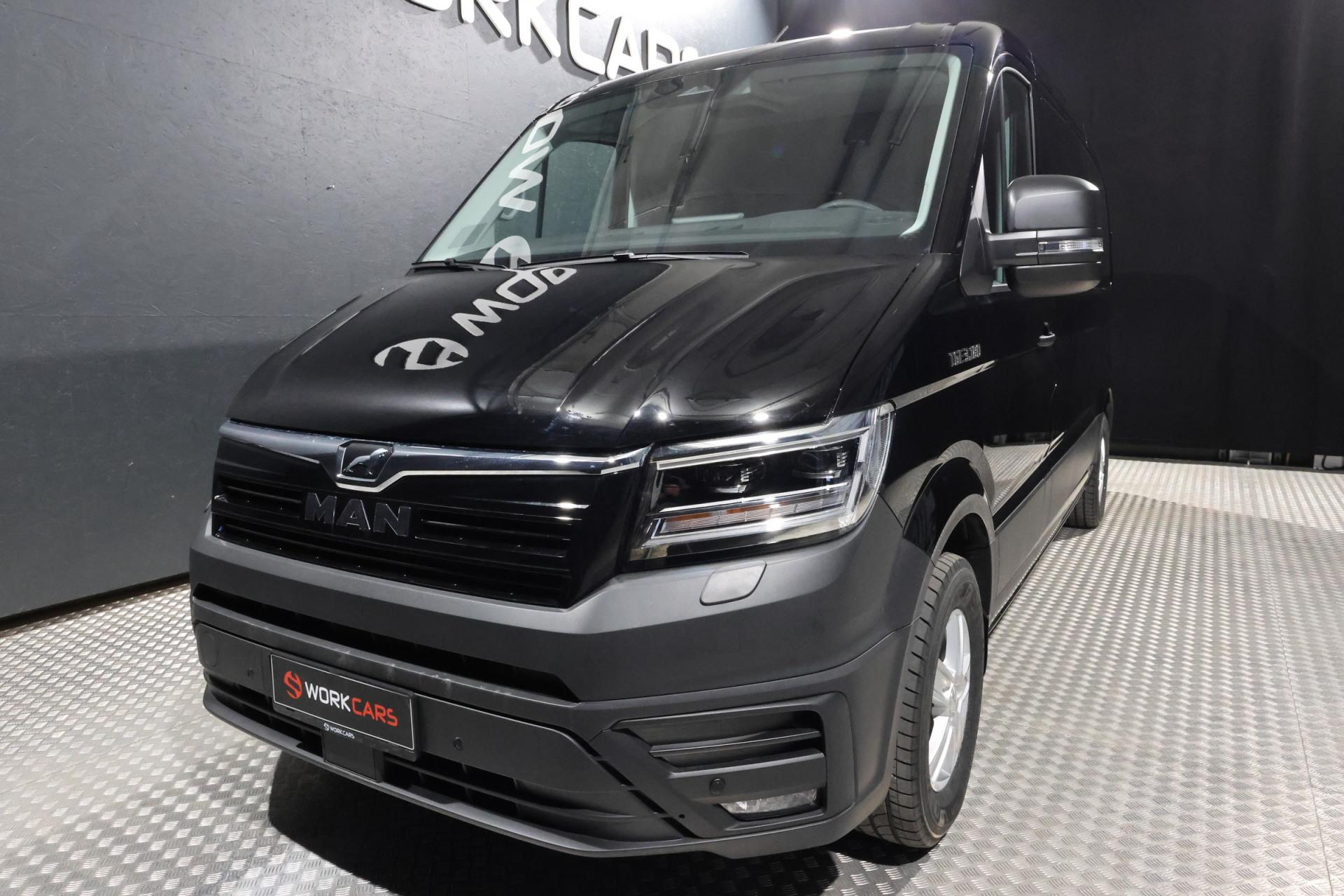 VOLKSWAGEN Crafter 10