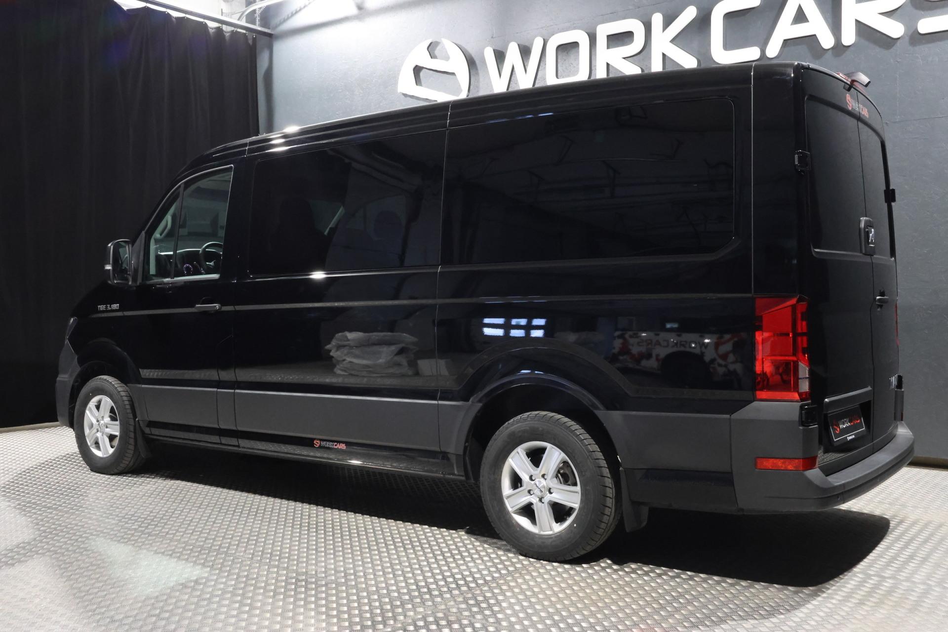 VOLKSWAGEN Crafter 7