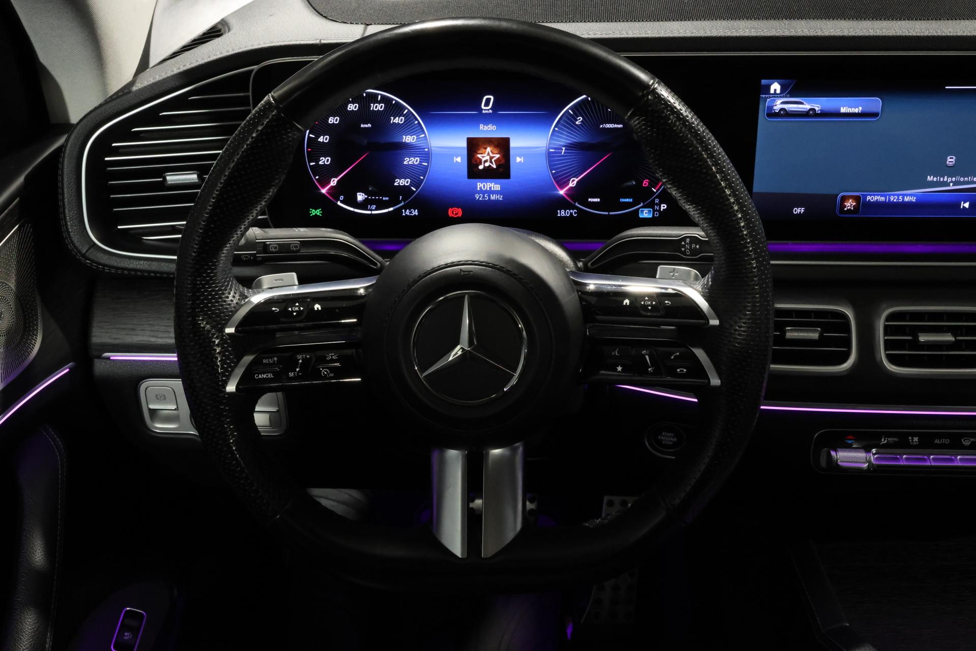 MERCEDES-BENZ GLS 15