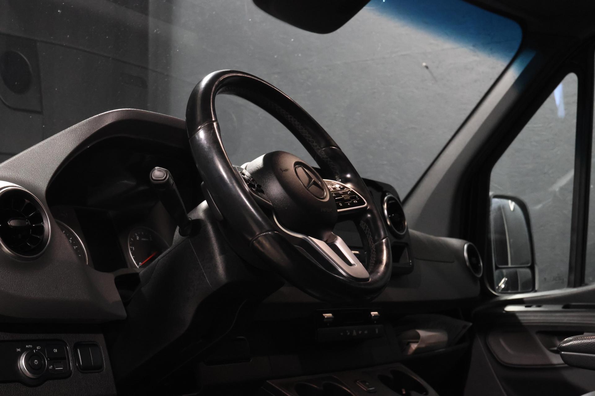 MERCEDES-BENZ Sprinter 13