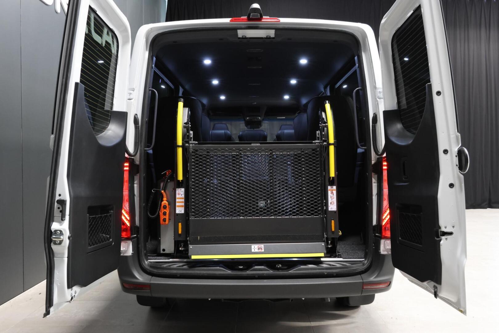 MERCEDES-BENZ Sprinter 11