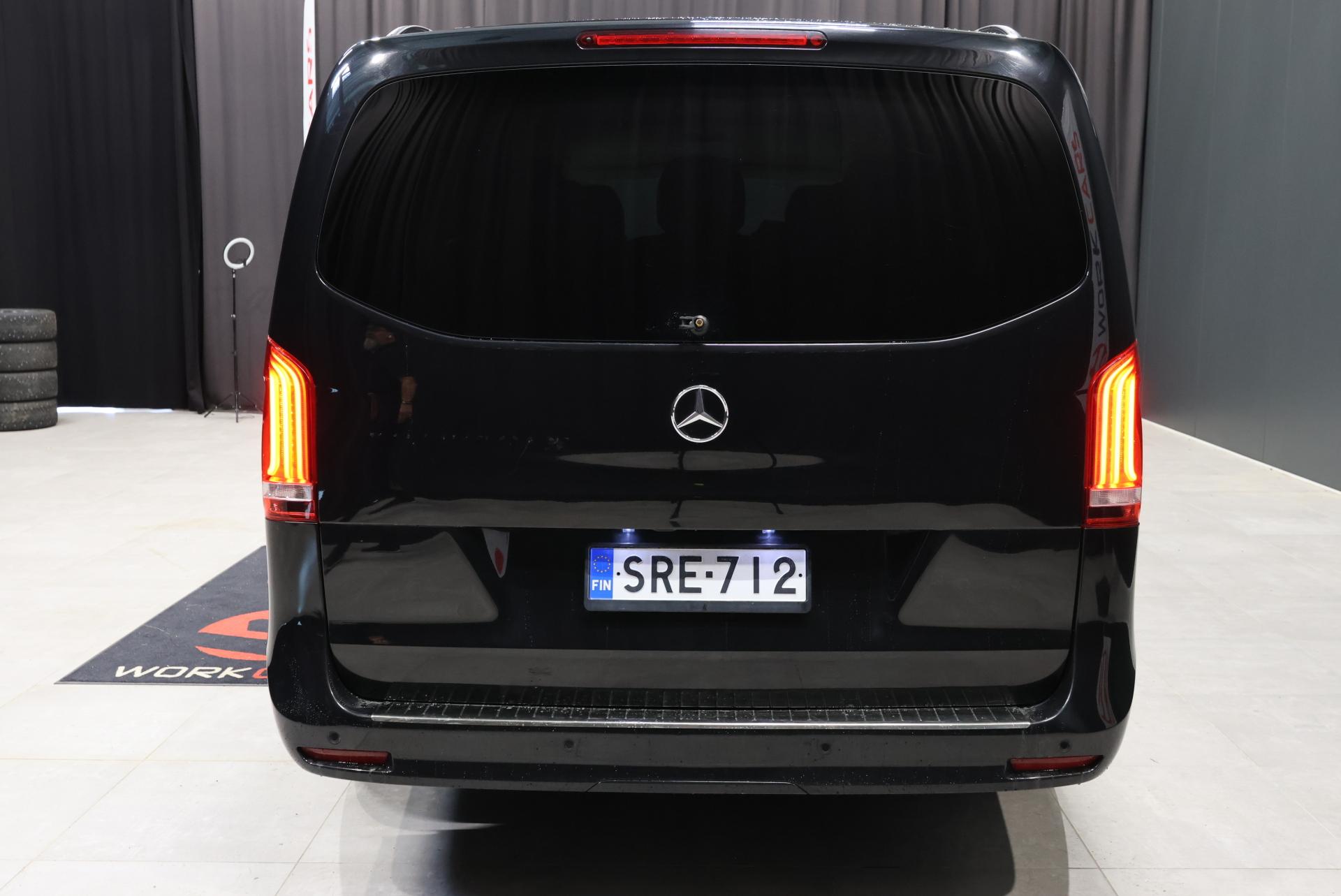 MERCEDES-BENZ V 8