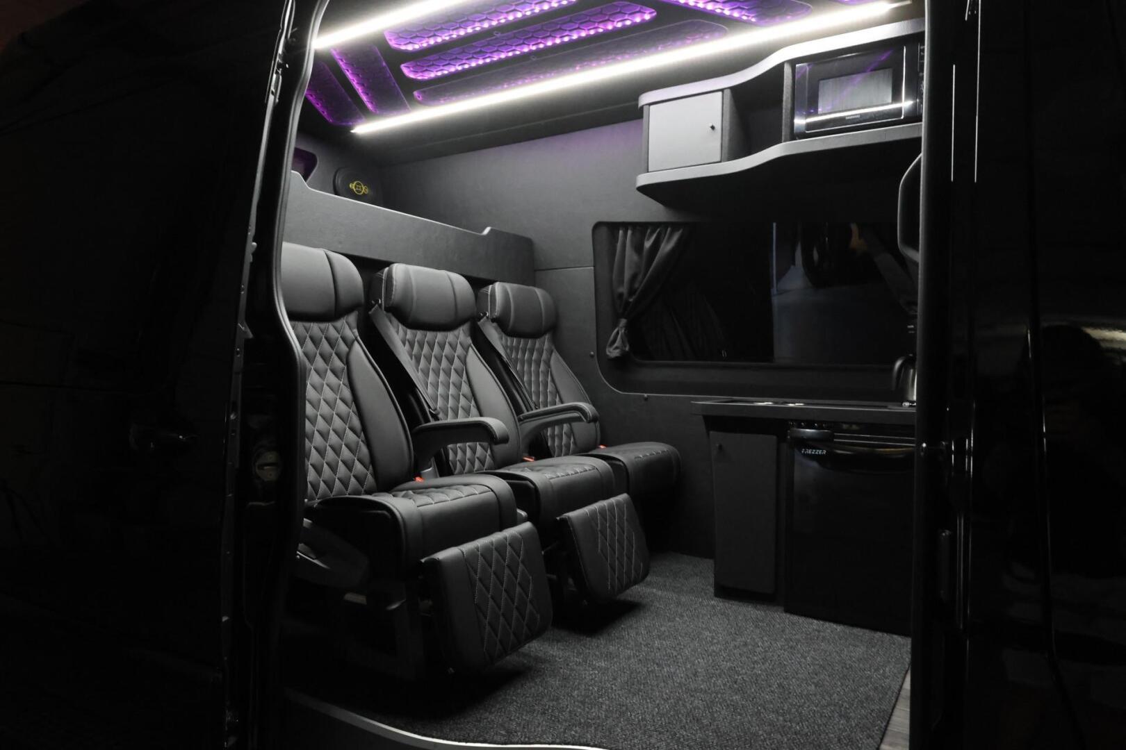 MERCEDES-BENZ Sprinter 12