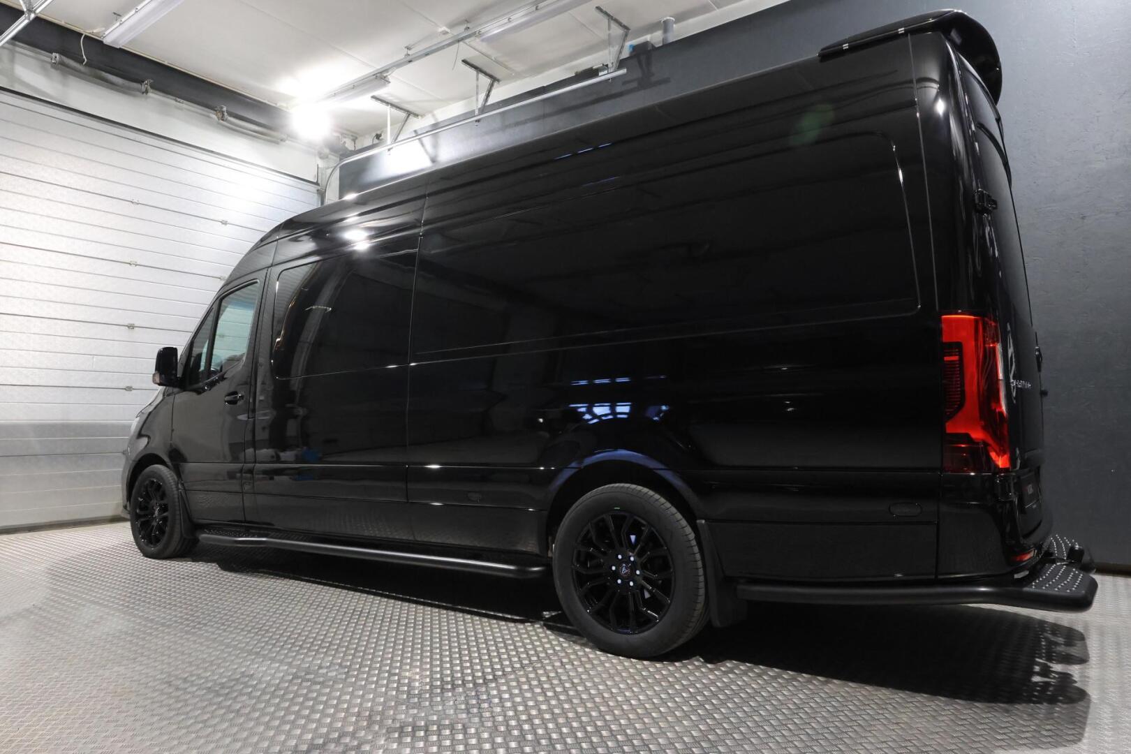 MERCEDES-BENZ Sprinter 4