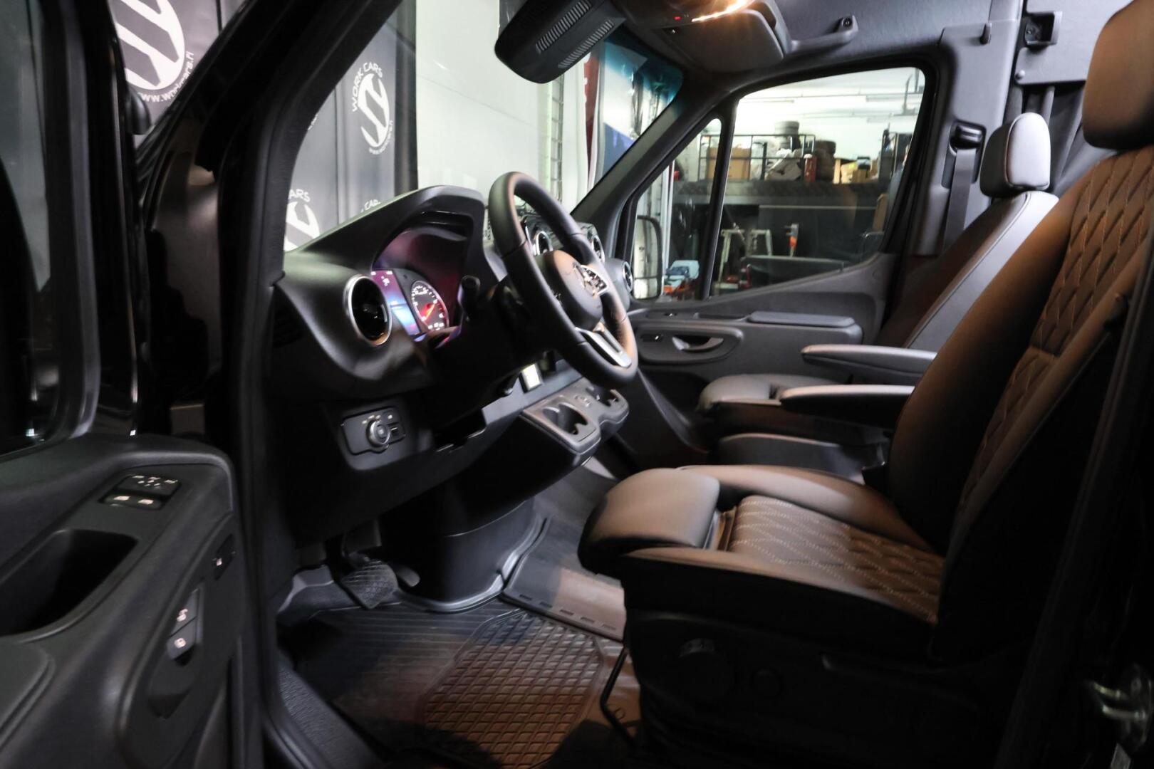 MERCEDES-BENZ Sprinter 8
