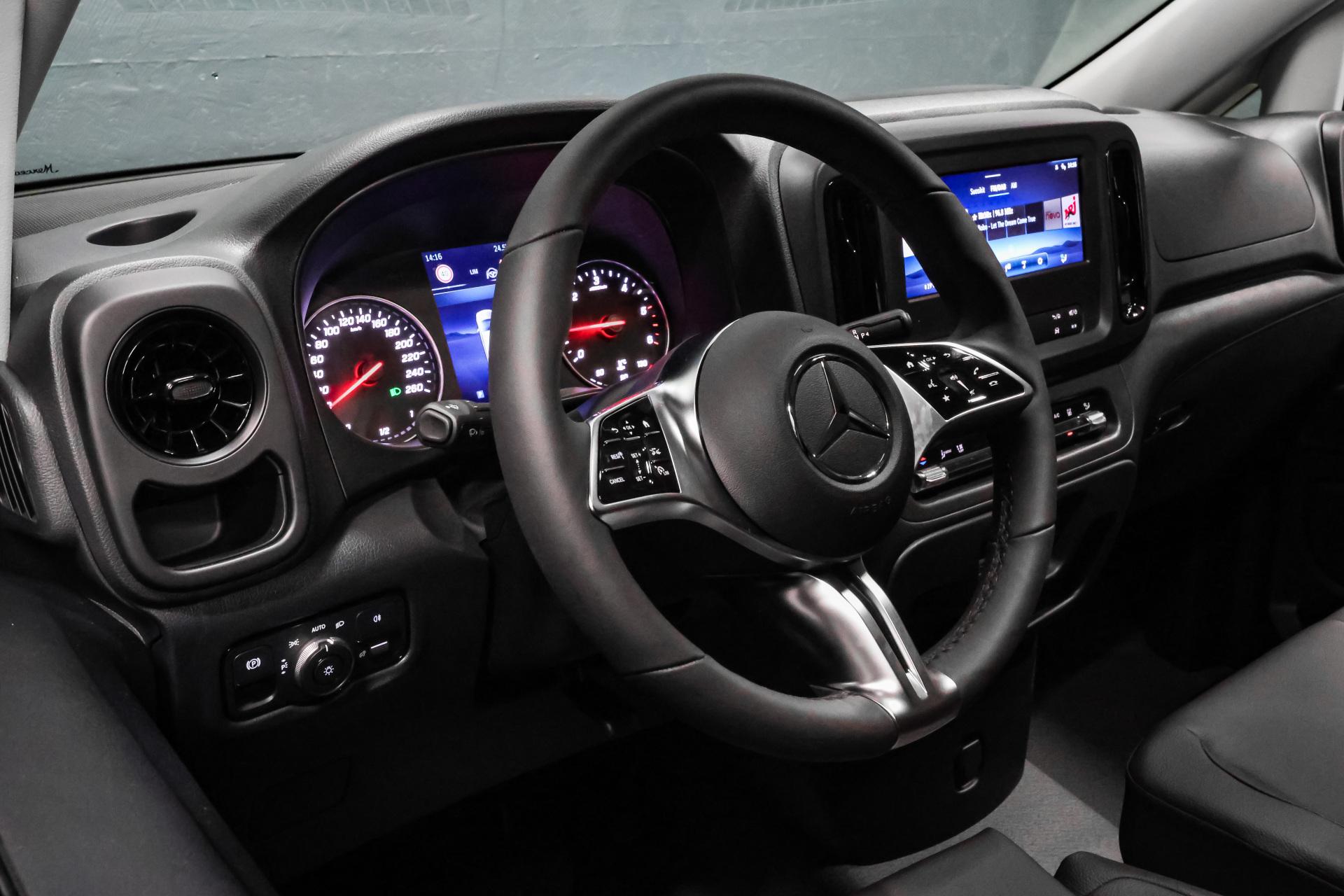 MERCEDES-BENZ Vito 13