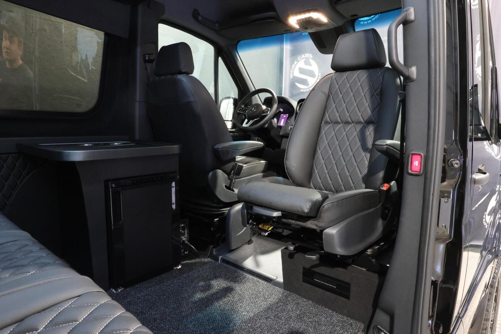 MERCEDES-BENZ Sprinter 10