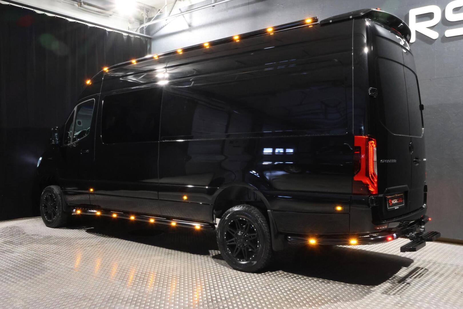 MERCEDES-BENZ Sprinter 4