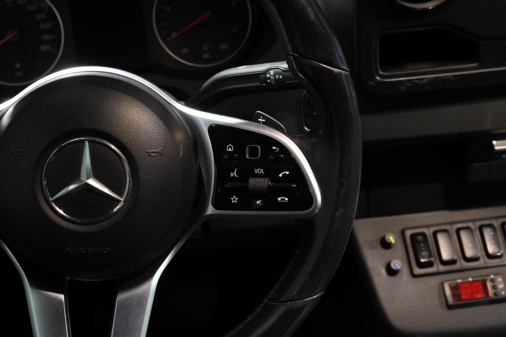 MERCEDES-BENZ Sprinter 12