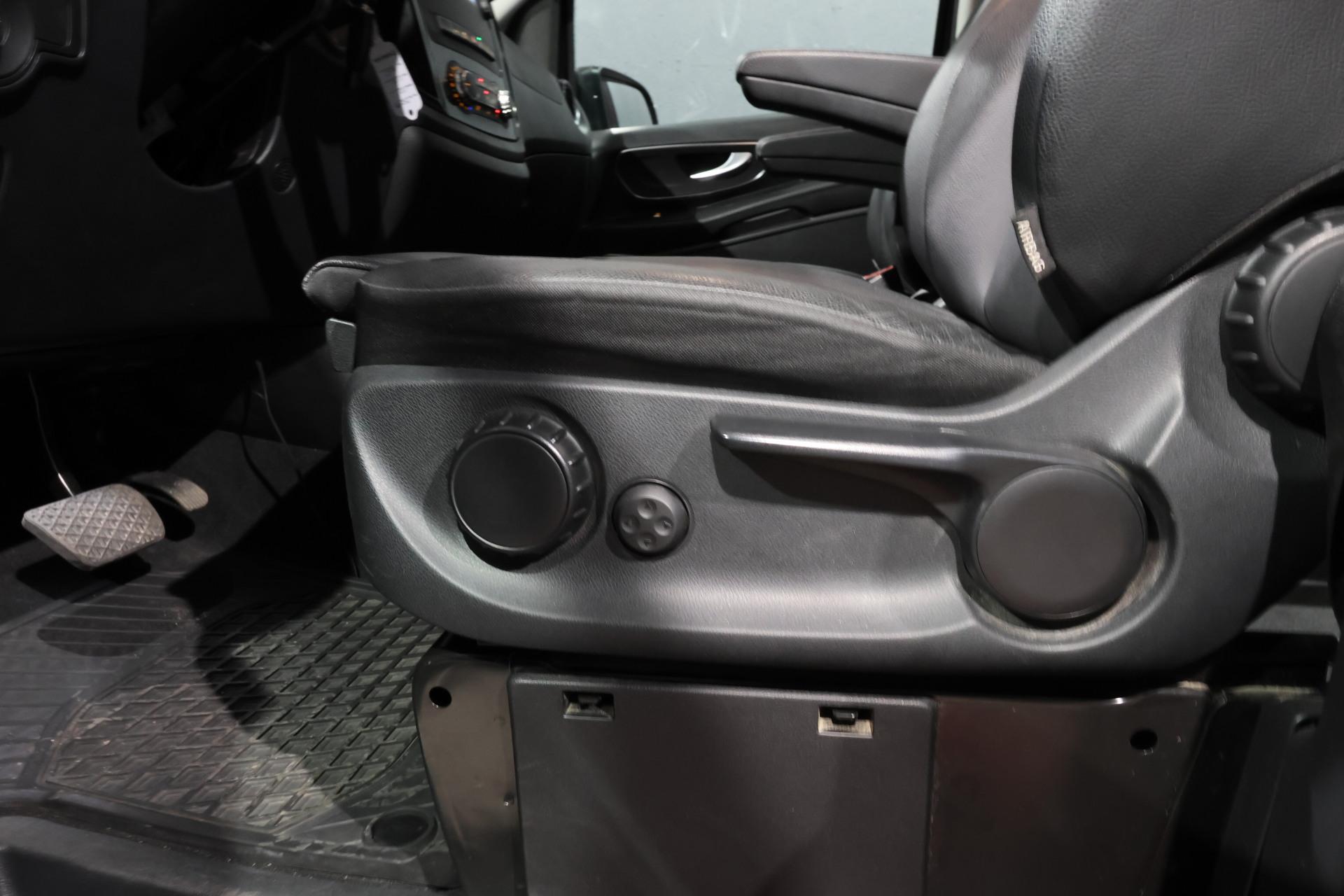 MERCEDES-BENZ Vito 10