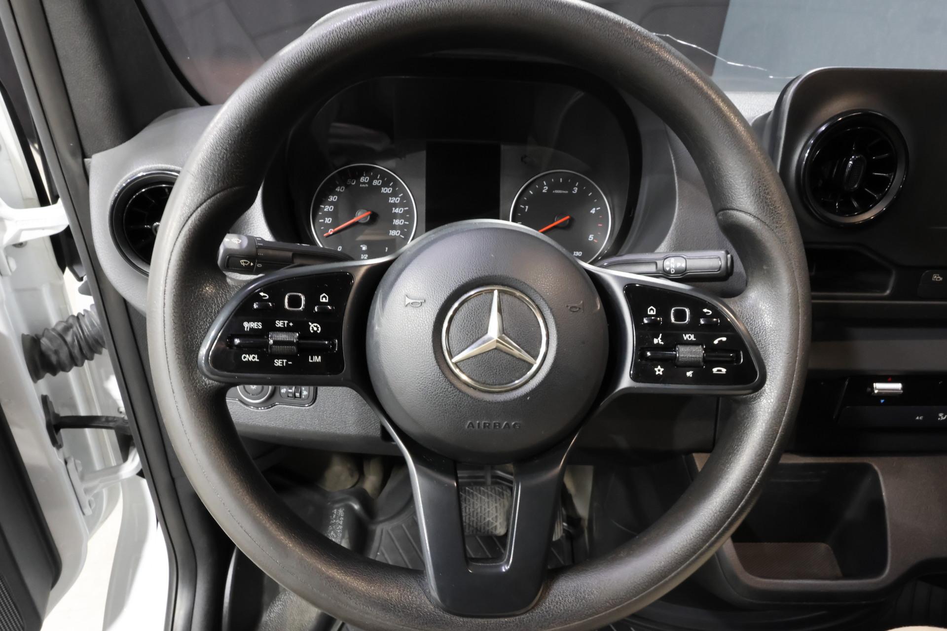 MERCEDES-BENZ Sprinter 10