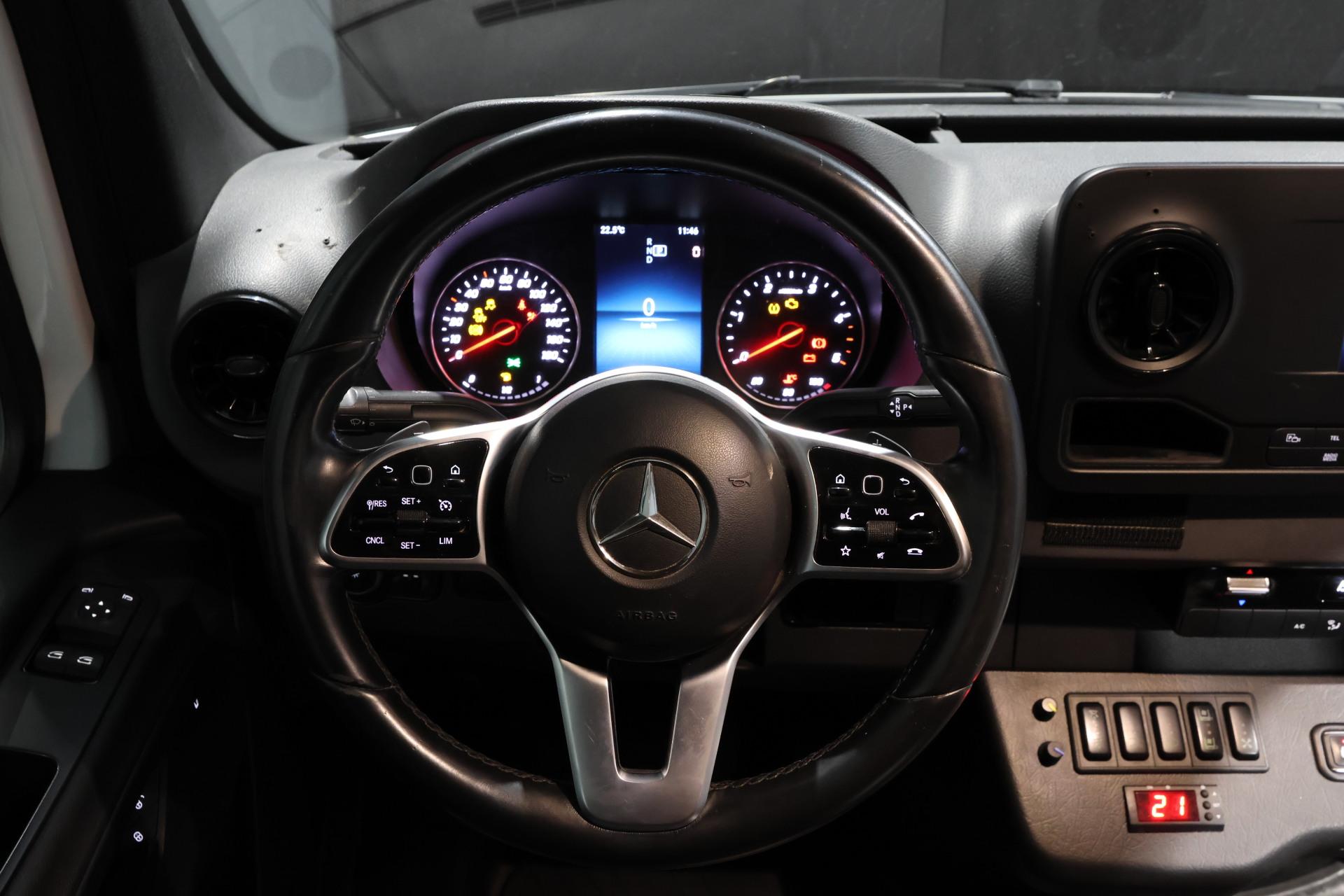 MERCEDES-BENZ Sprinter 11
