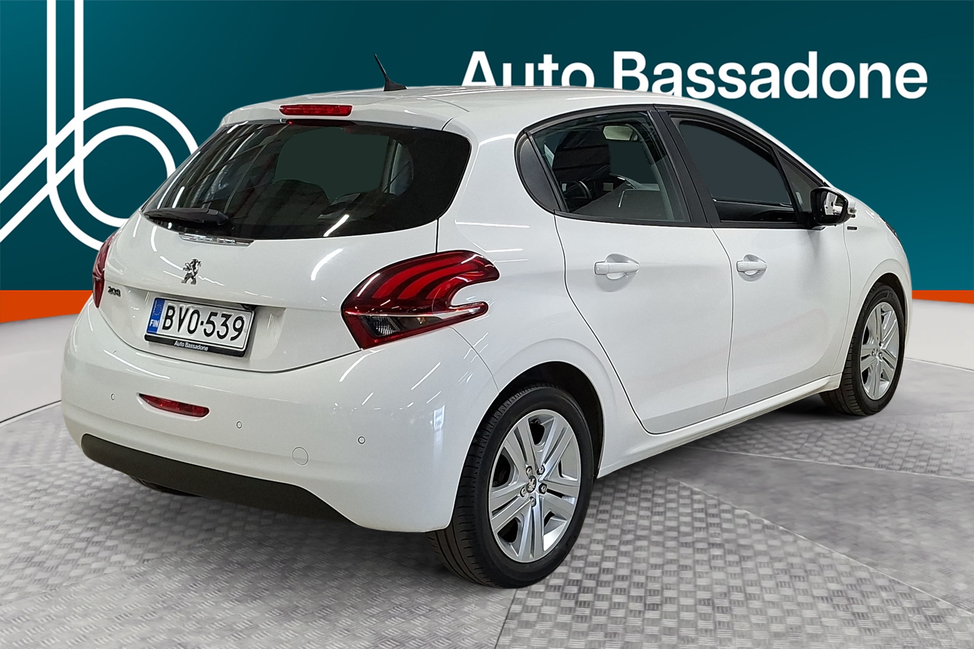 PEUGEOT 208 2019