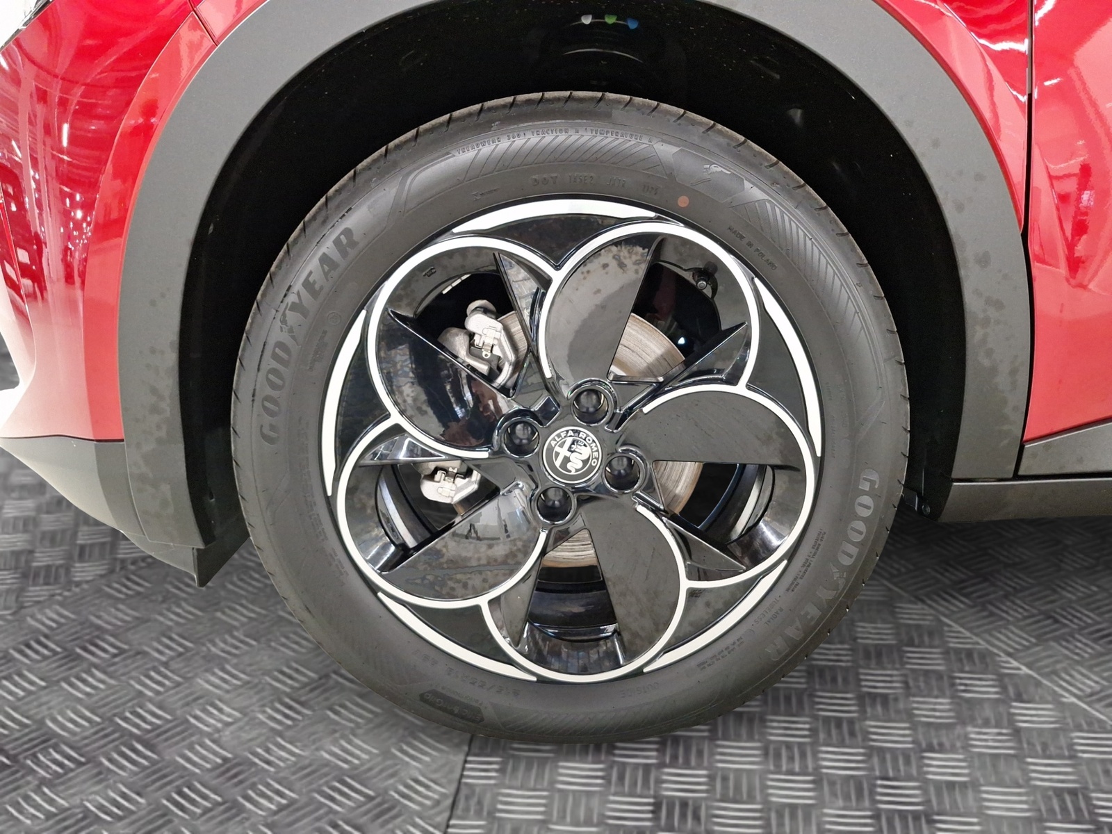 Alfa Romeo Junior 2025