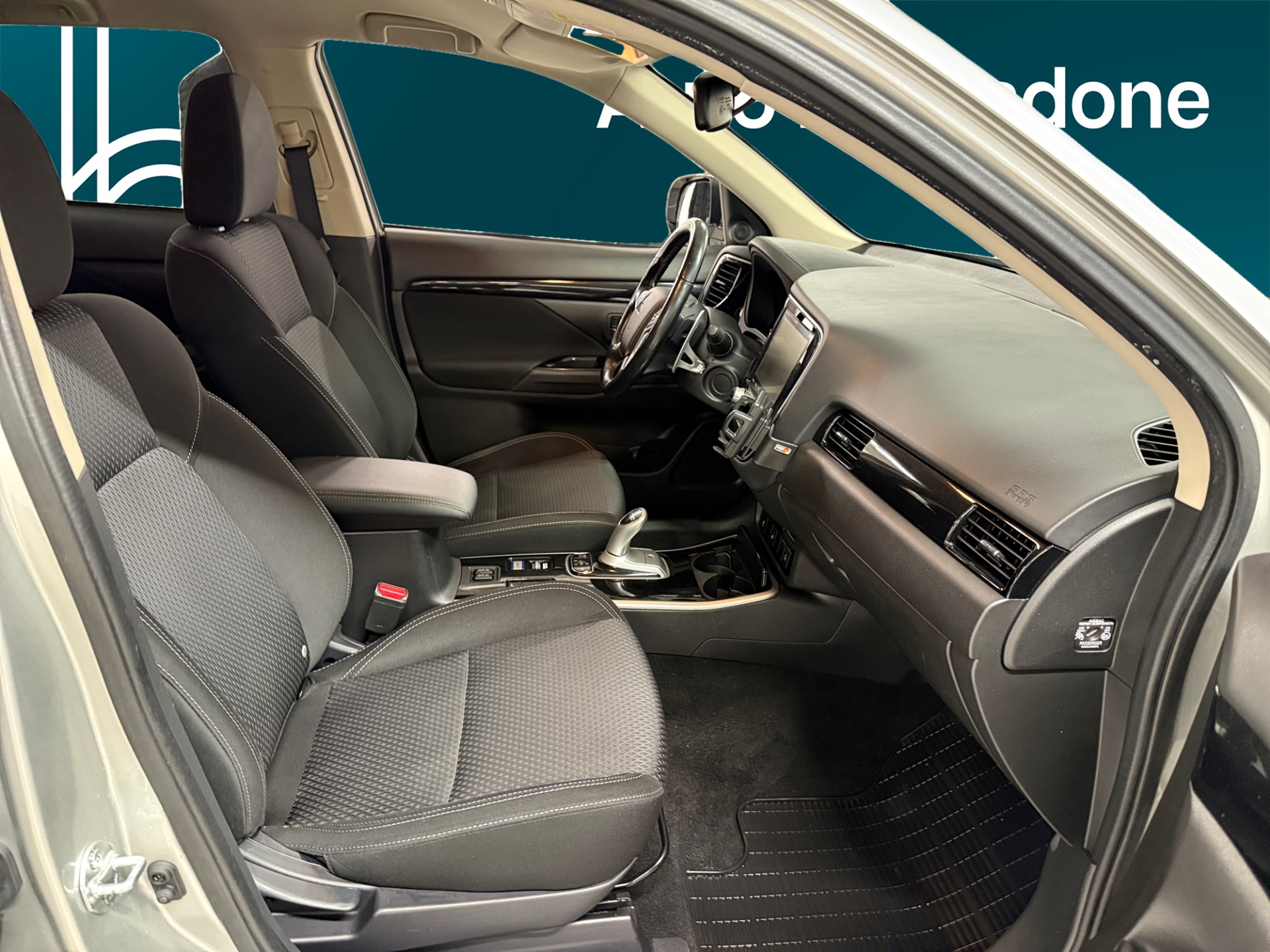 MITSUBISHI Outlander PHEV 2021