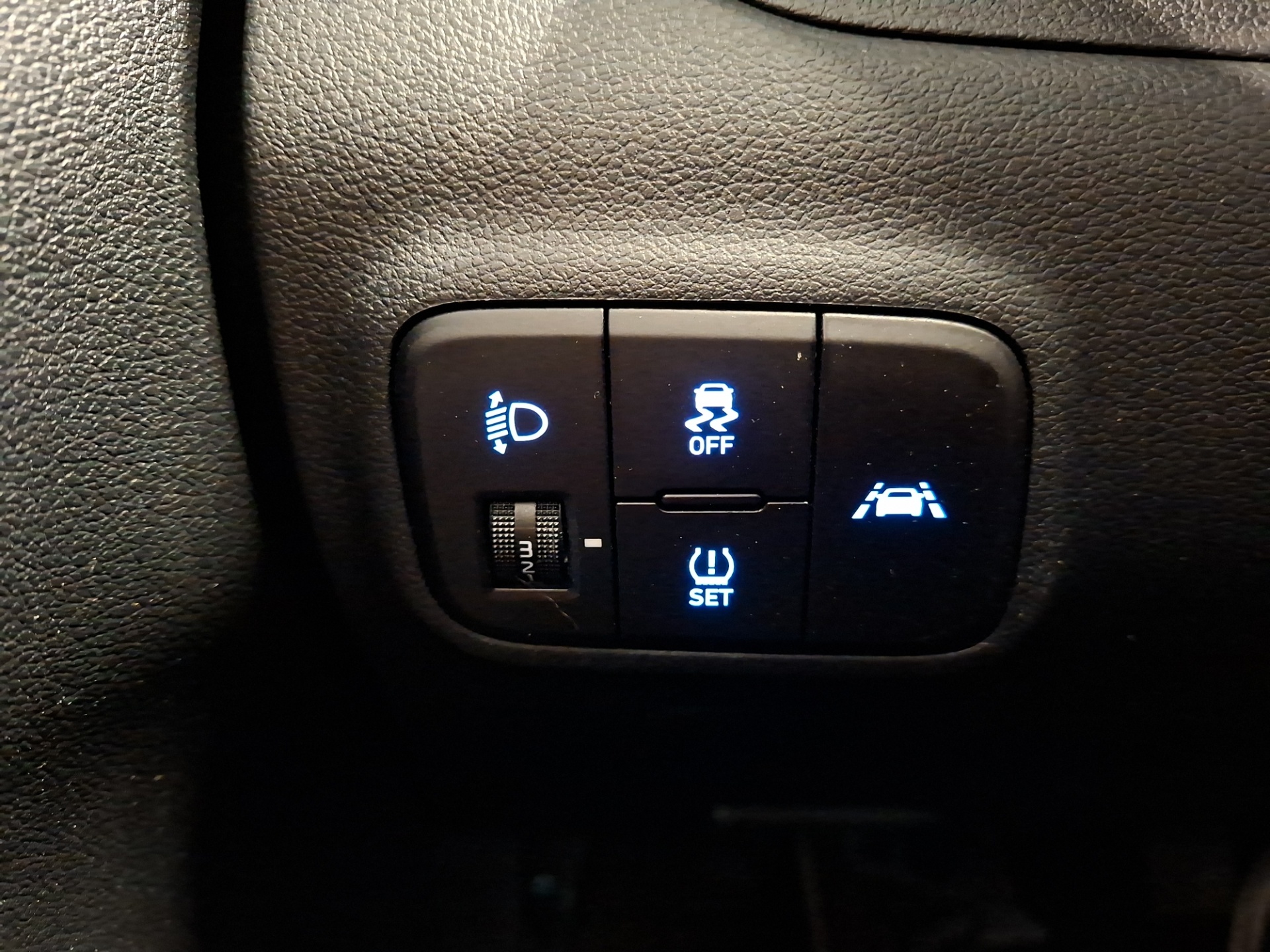 HYUNDAI i10 2020