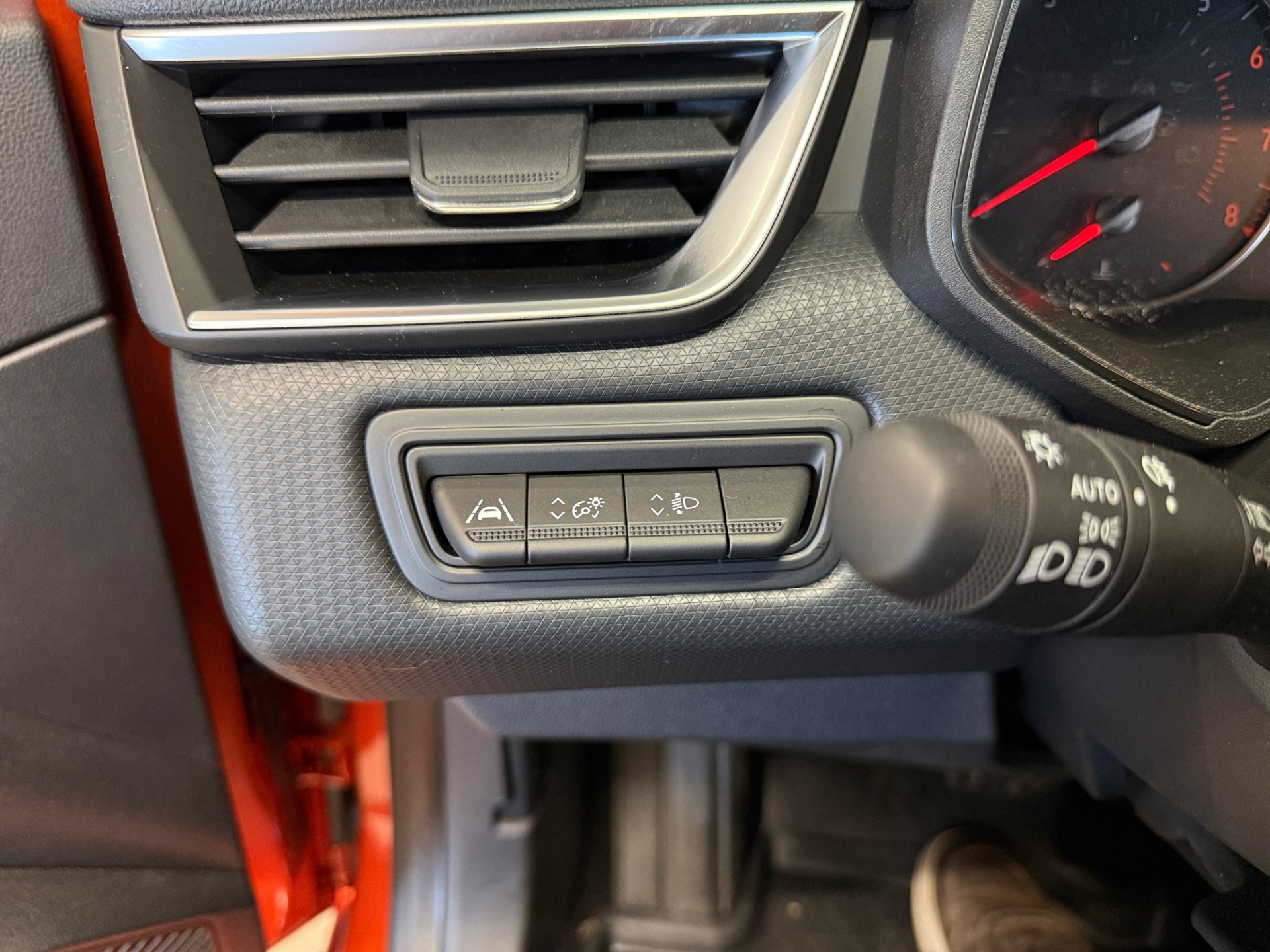 RENAULT Clio 2023