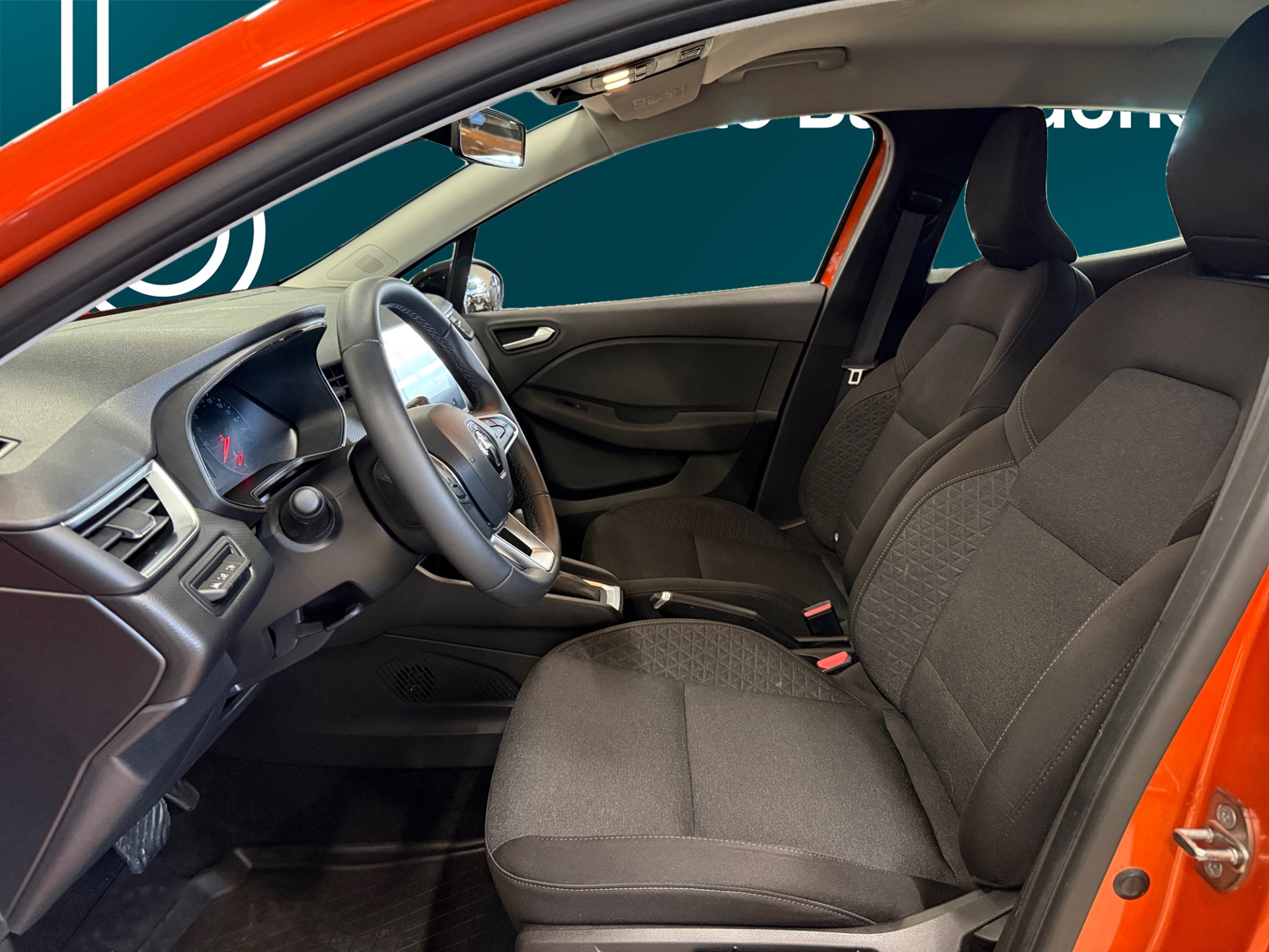 RENAULT Clio 2023