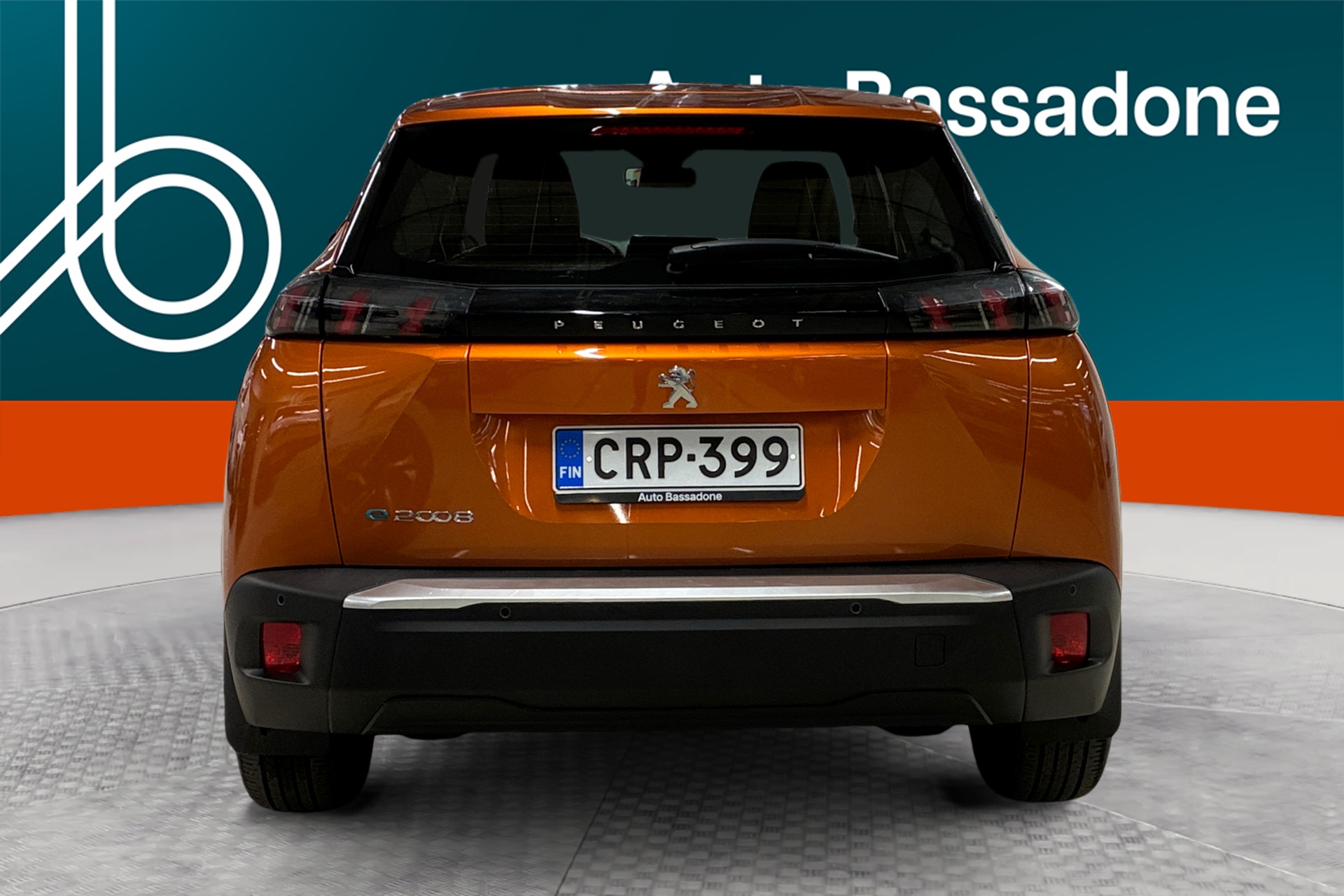 PEUGEOT e-2008 2023