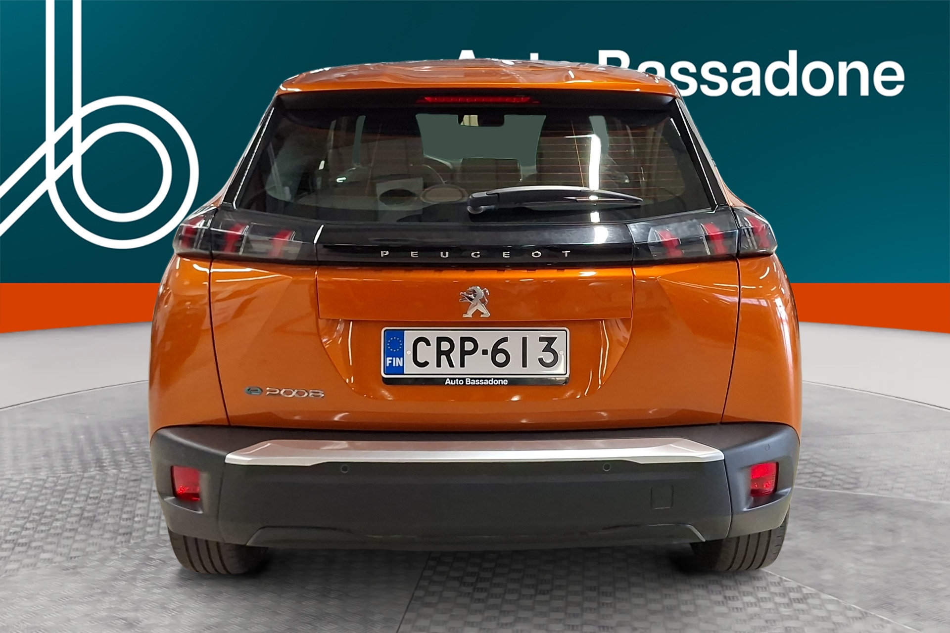 PEUGEOT e-2008 2023