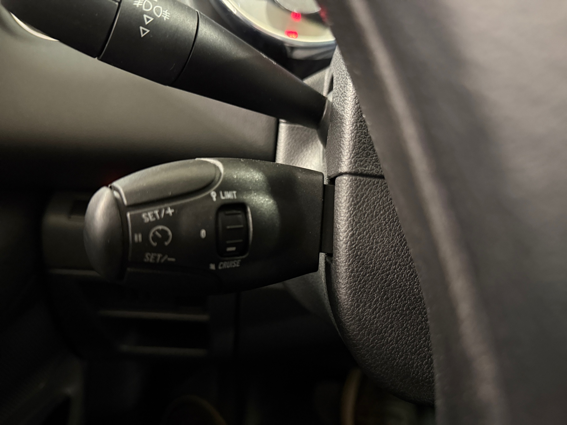 Peugeot 5008 2015