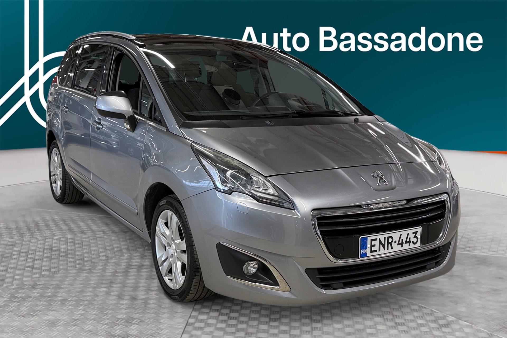 Peugeot 5008 2015