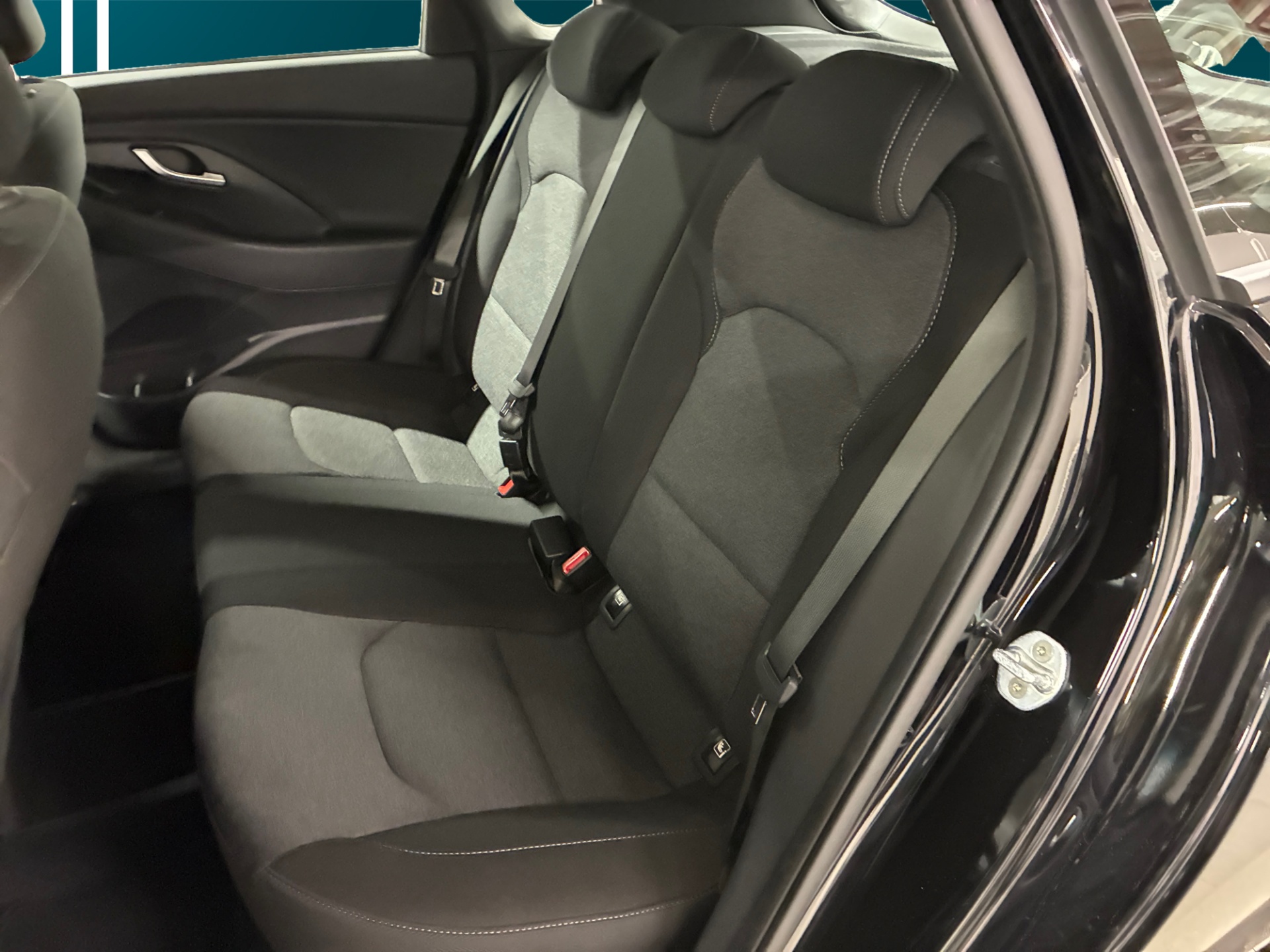 HYUNDAI i30 Hatchback 2023