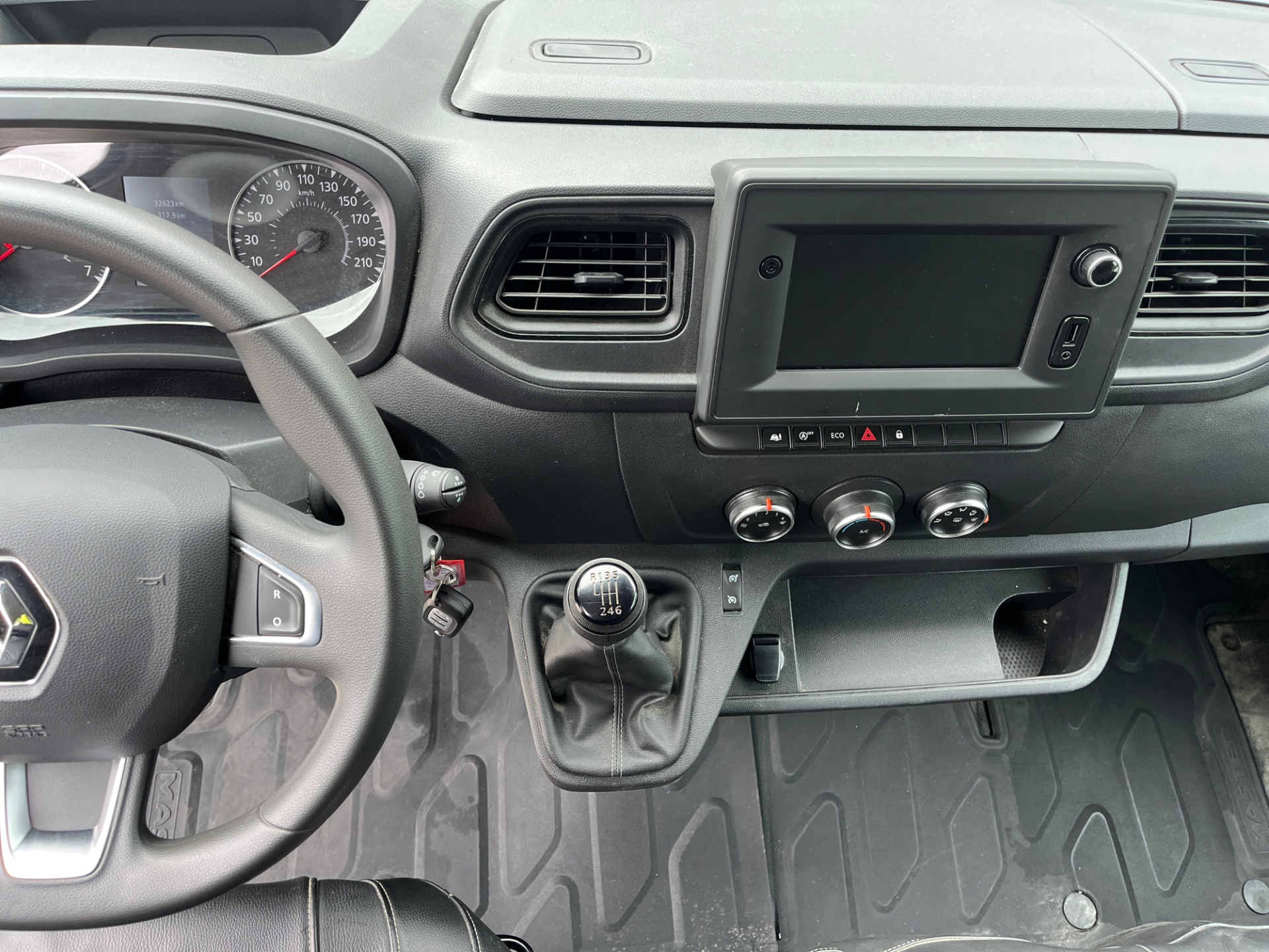 RENAULT Master 2023