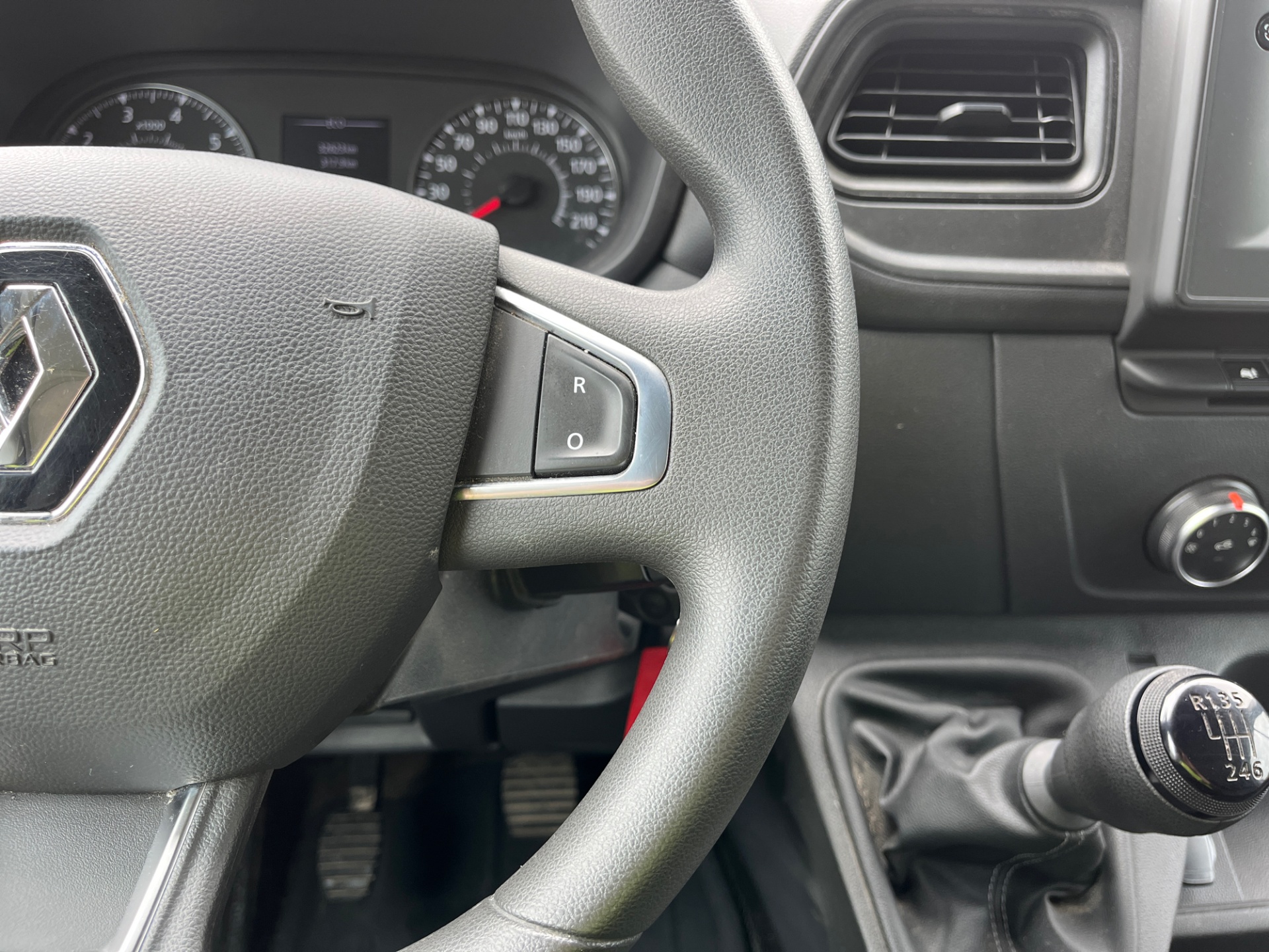 RENAULT Master 2023