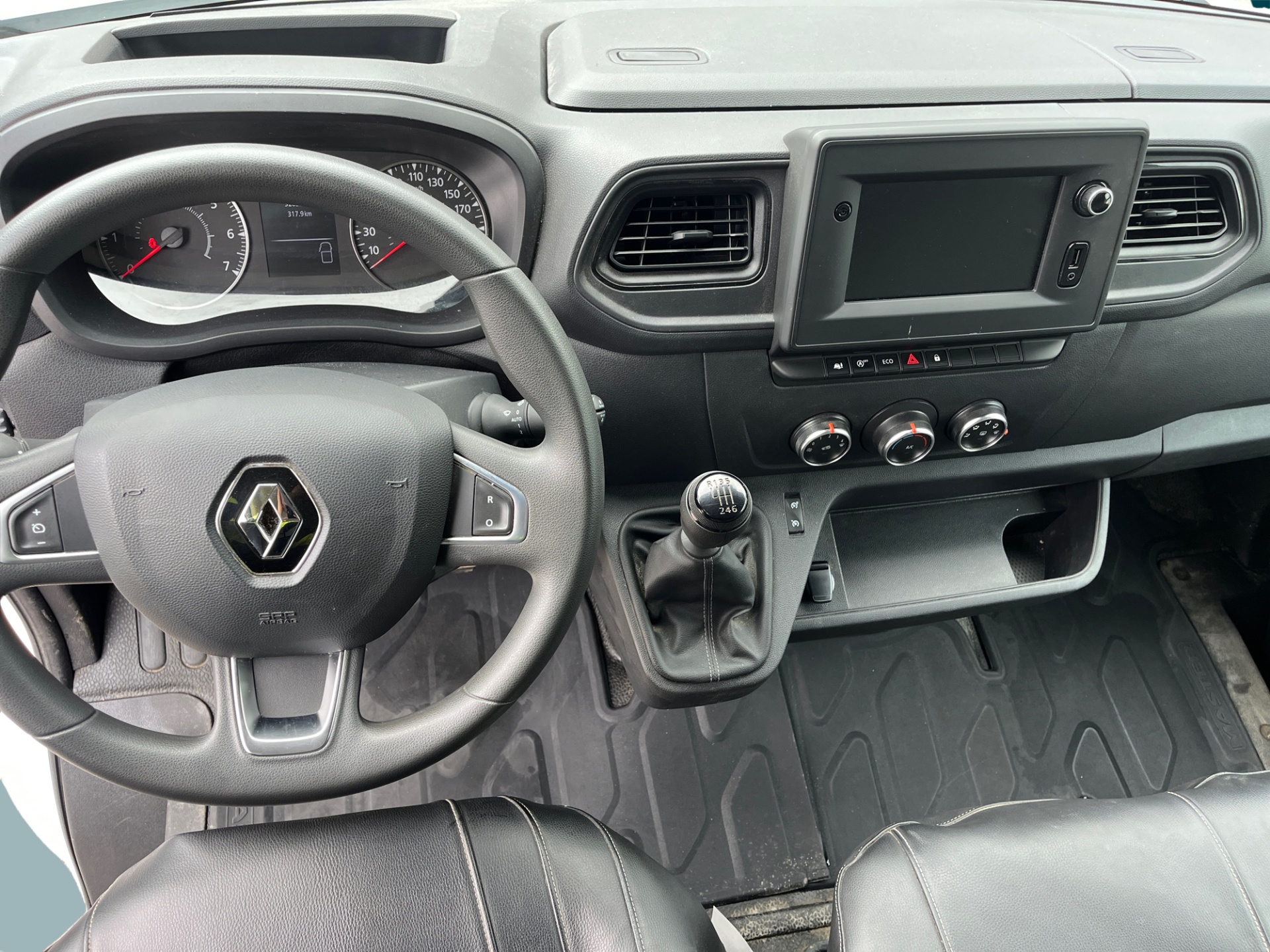 RENAULT Master 2023
