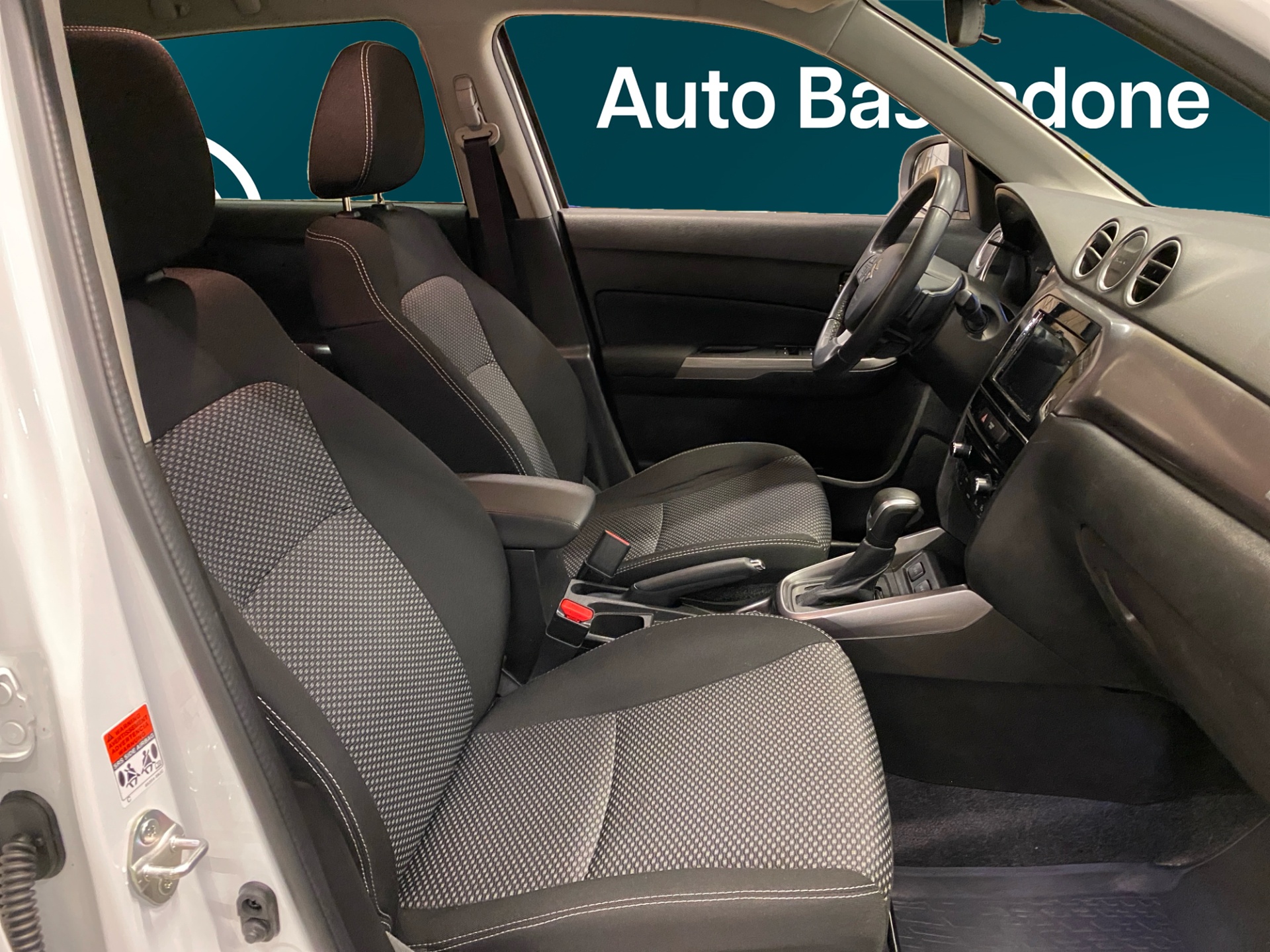 SUZUKI Vitara 2024