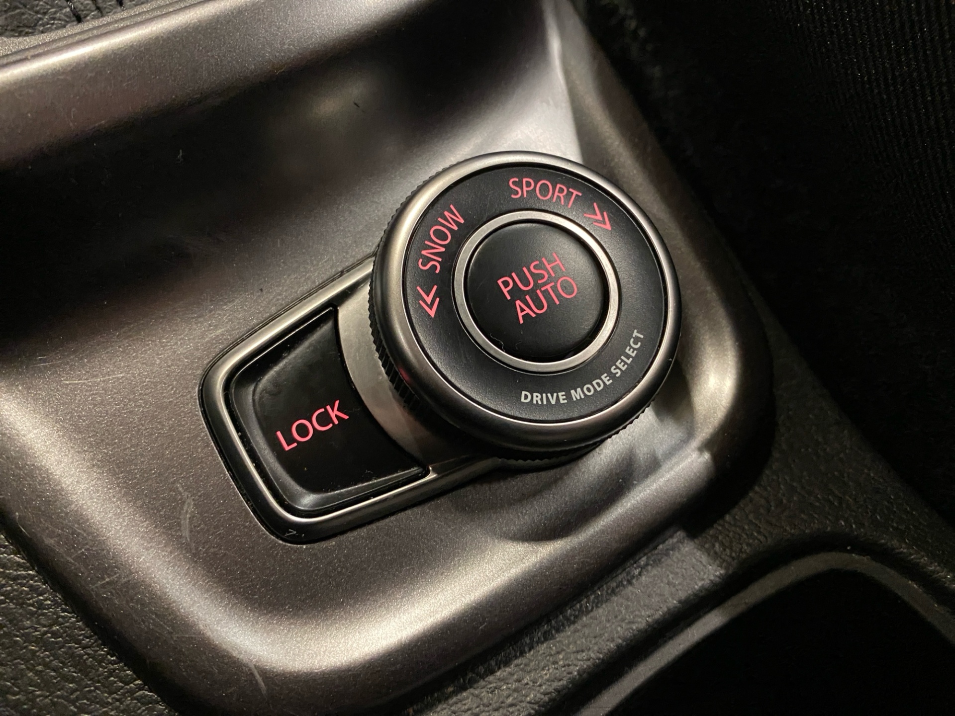 SUZUKI Vitara 2024