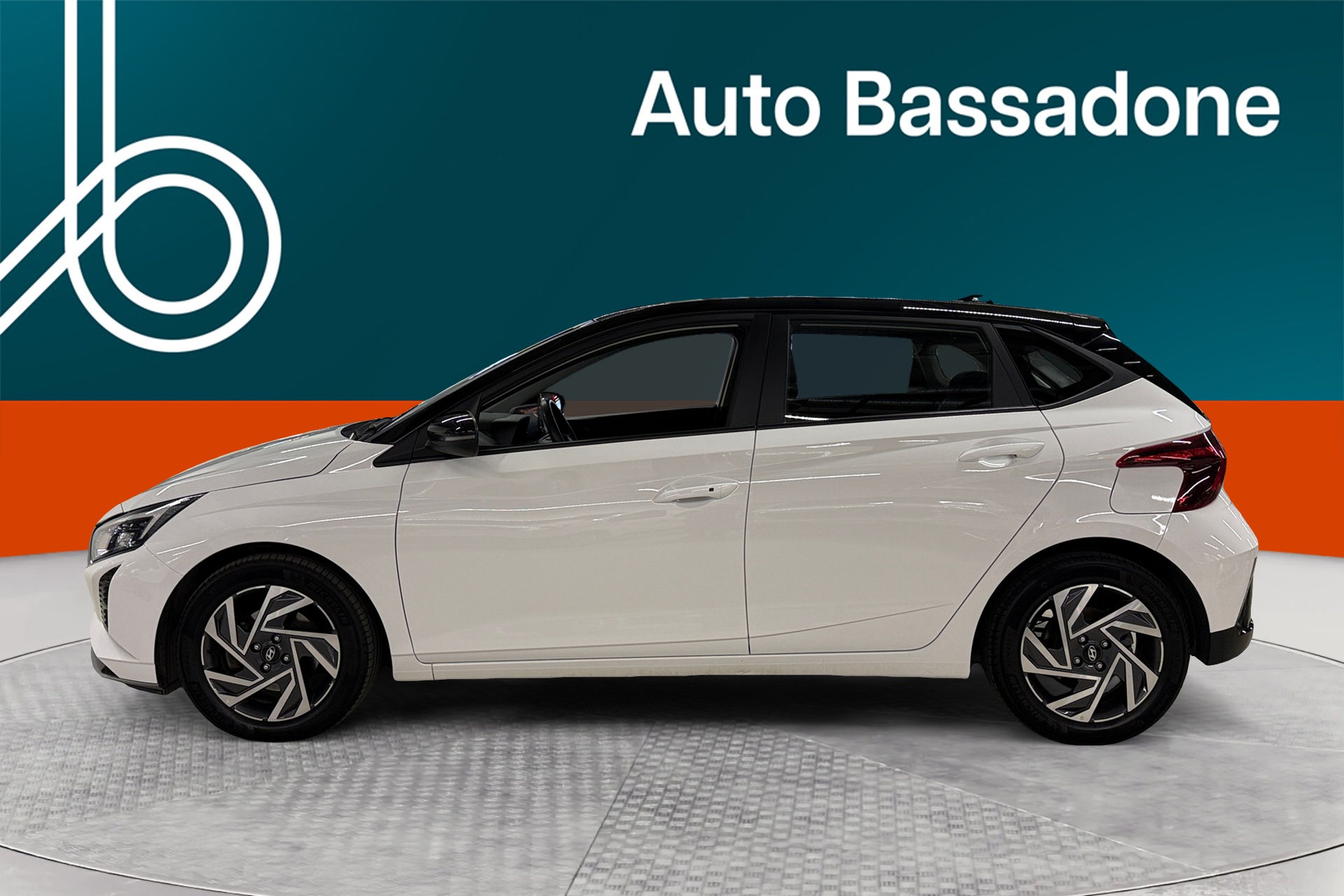HYUNDAI i20 Hatchback 2023