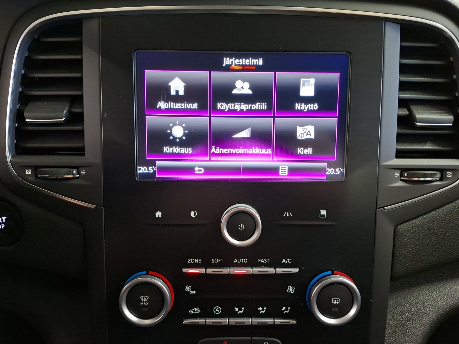 RENAULT Megane 2019